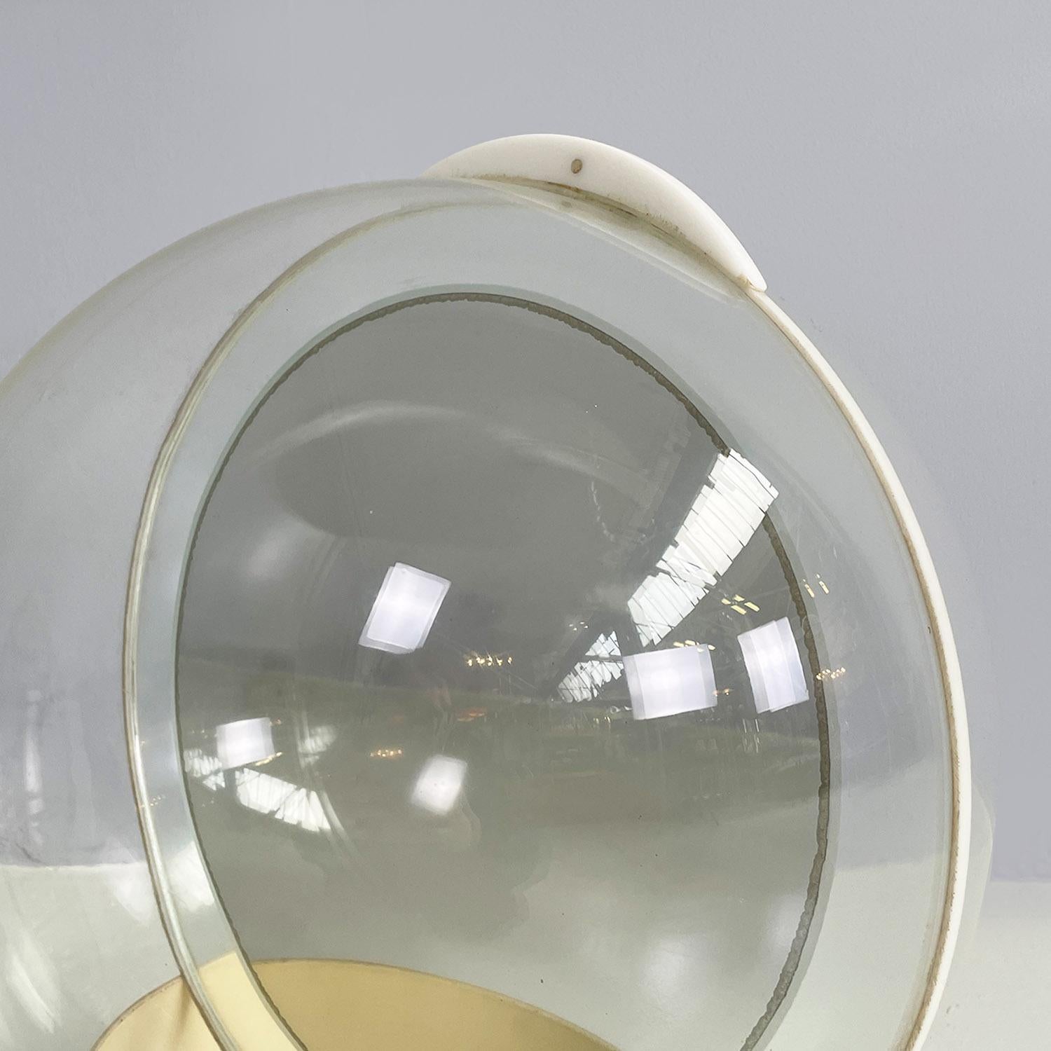 Italian modern plastic 4720/S table mirror by Filippo Panseca for Kartell, 1970s For Sale 7