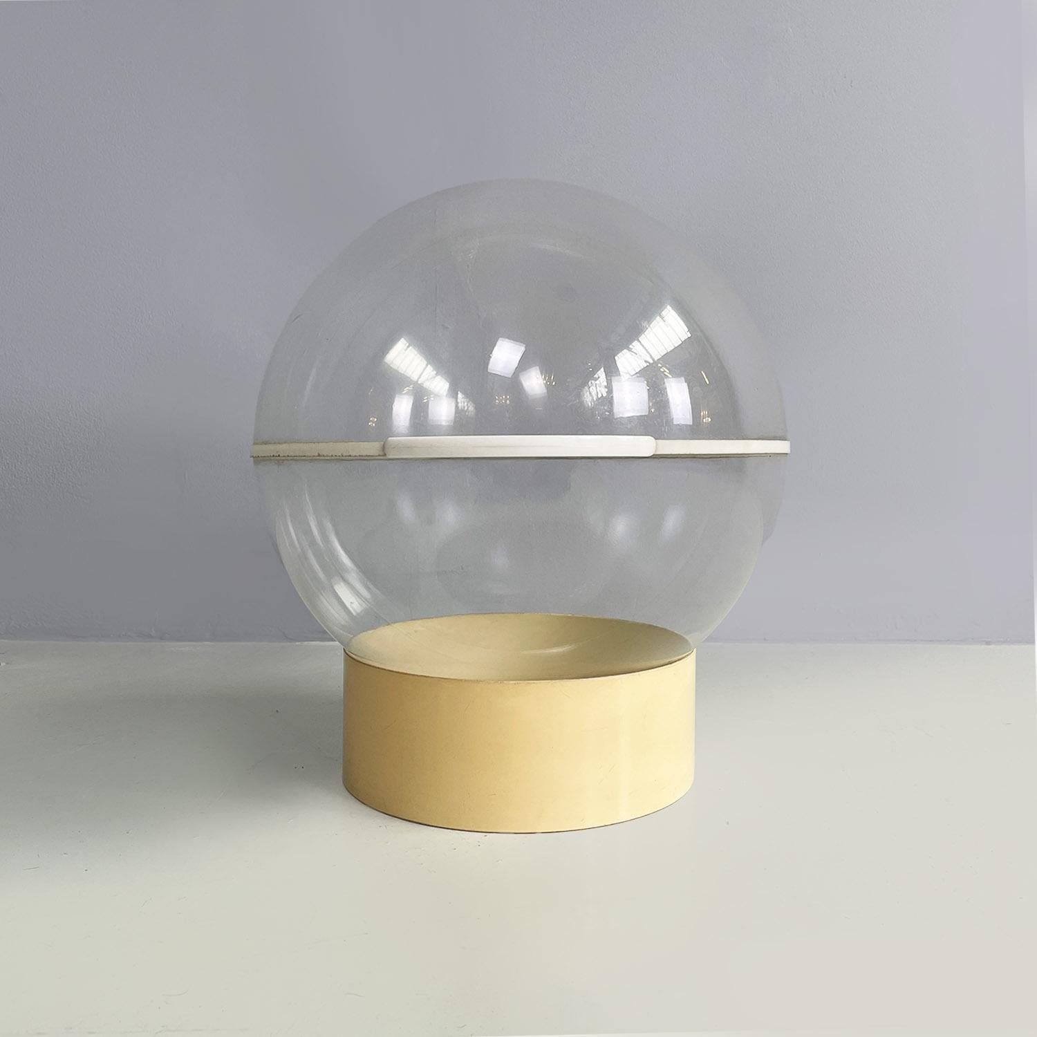 Italian modern plastic 4720/S table mirror by Filippo Panseca for Kartell, 1970s For Sale 3