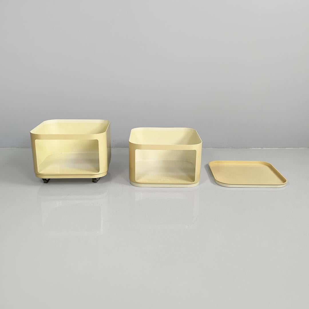 Cassettiera moderna italiana in plastica di Anna Castelli per Kartell, anni '70 in vendita 4