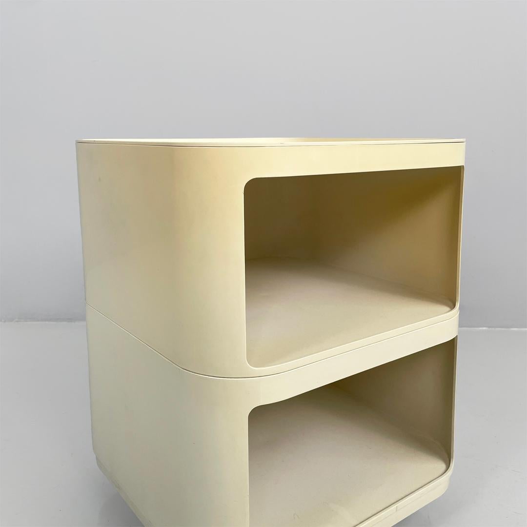 Cassettiera moderna italiana in plastica di Anna Castelli per Kartell, anni '70 in vendita 5