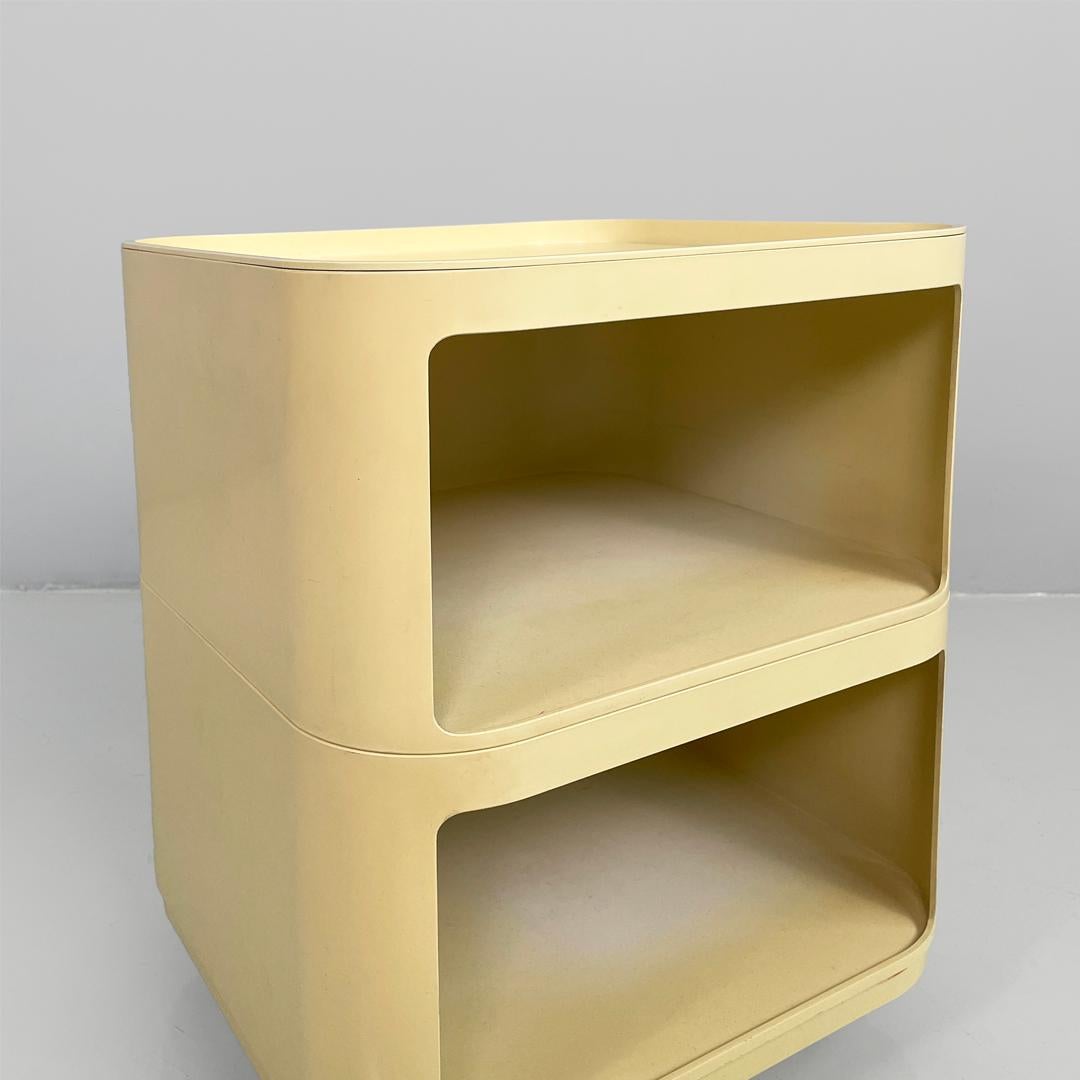 Cassettiera moderna italiana in plastica di Anna Castelli per Kartell, anni '70 in vendita 6
