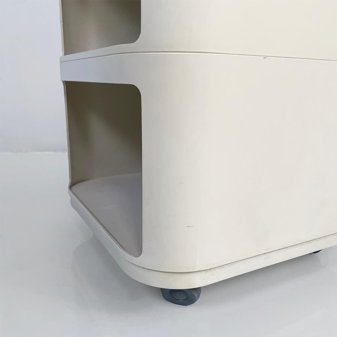 Cassettiera moderna italiana in plastica di Anna Castelli per Kartell, anni '70 in vendita 10