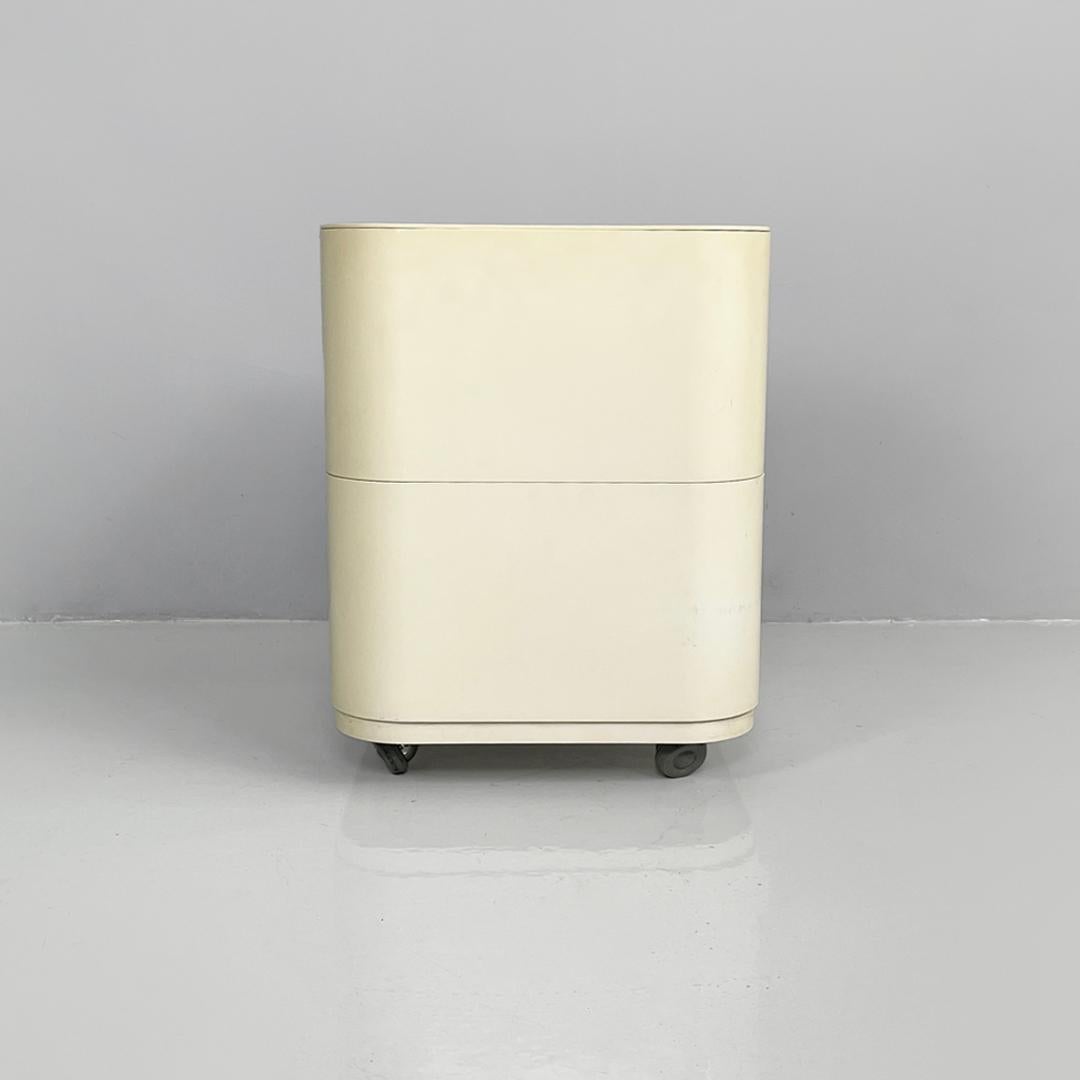 Italiano Cassettiera moderna italiana in plastica di Anna Castelli per Kartell, anni '70 in vendita