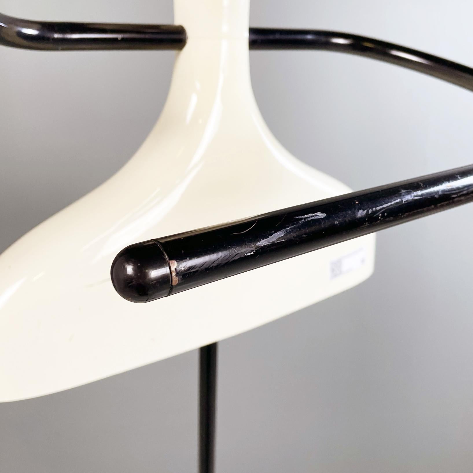 Italian Modern Plastic Metal Valet Stand by A Castelli Ferrieri Kartell, 1990s For Sale 8