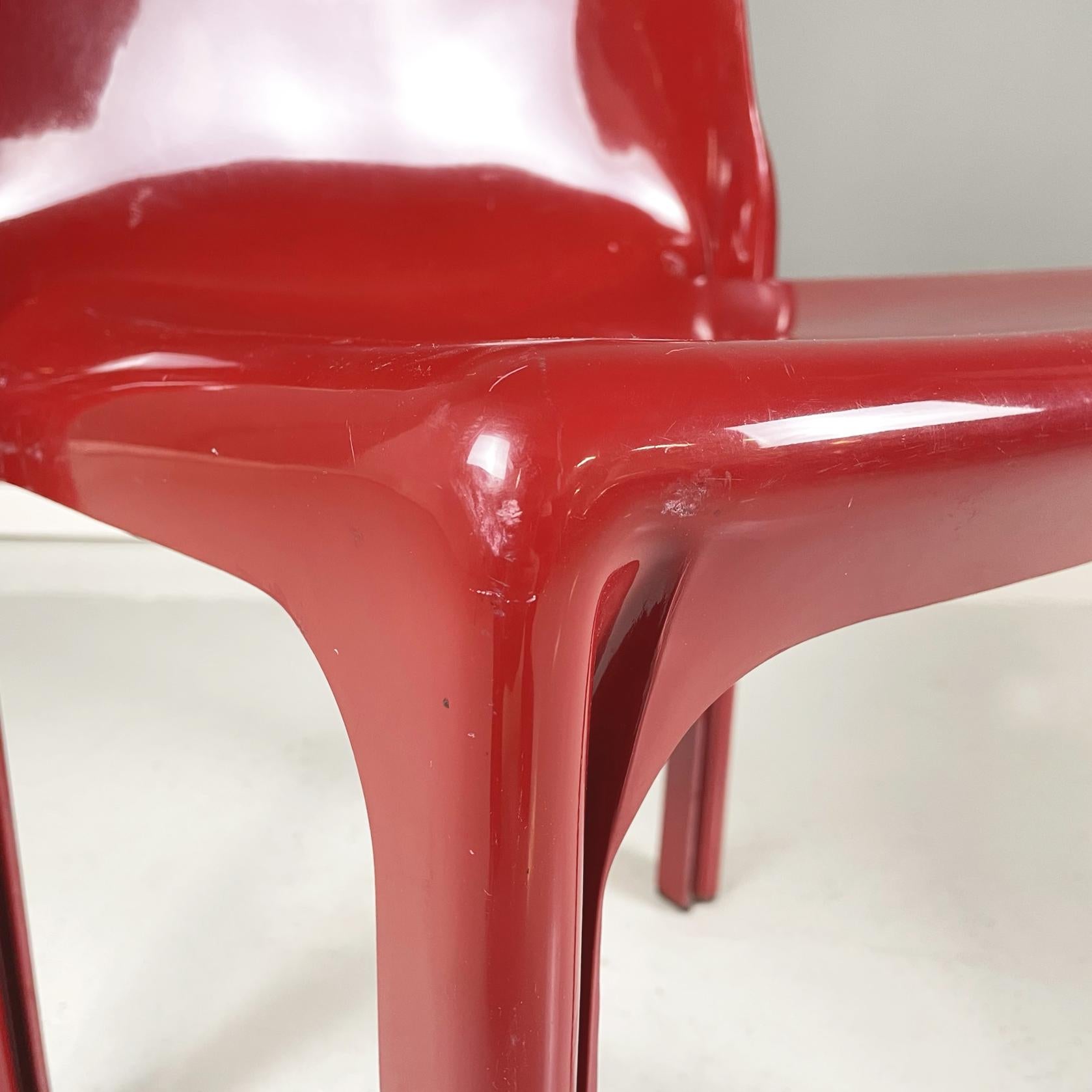 Italian modern plastic red Chairs Selene by Vico Magistretti for Artemide, 1960s For Sale 2