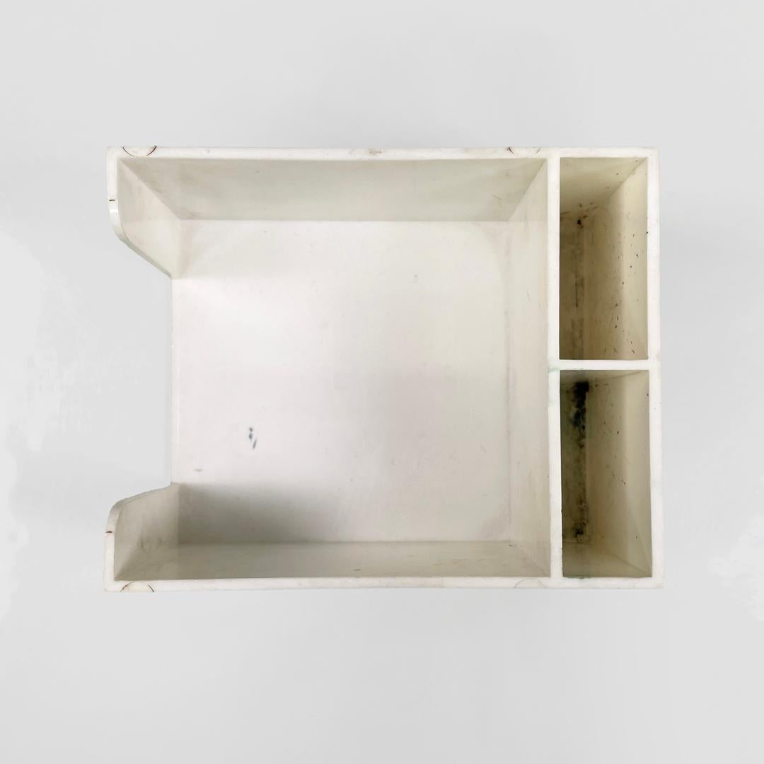 Italian modern plastic storage for Olivetti, 1970s in vendita 1