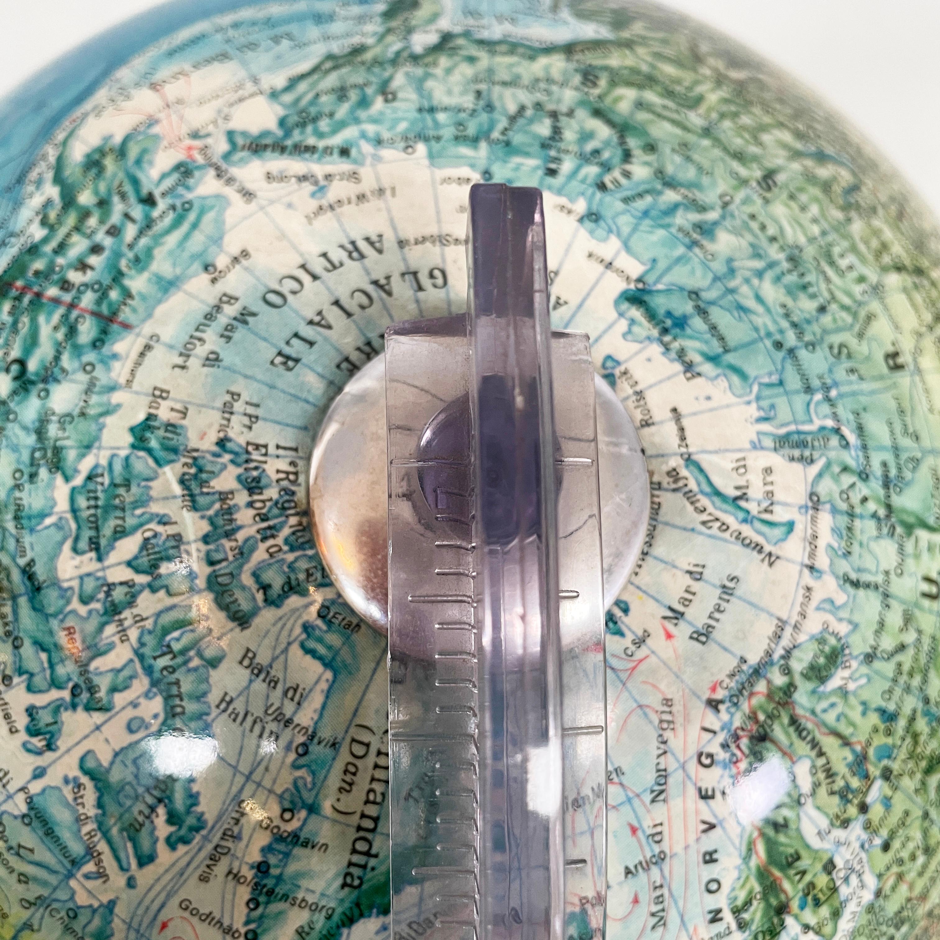 Italienischer moderner Kunststoff-Tischglobus von Tecnodidattica, 2000er Jahre im Angebot 2