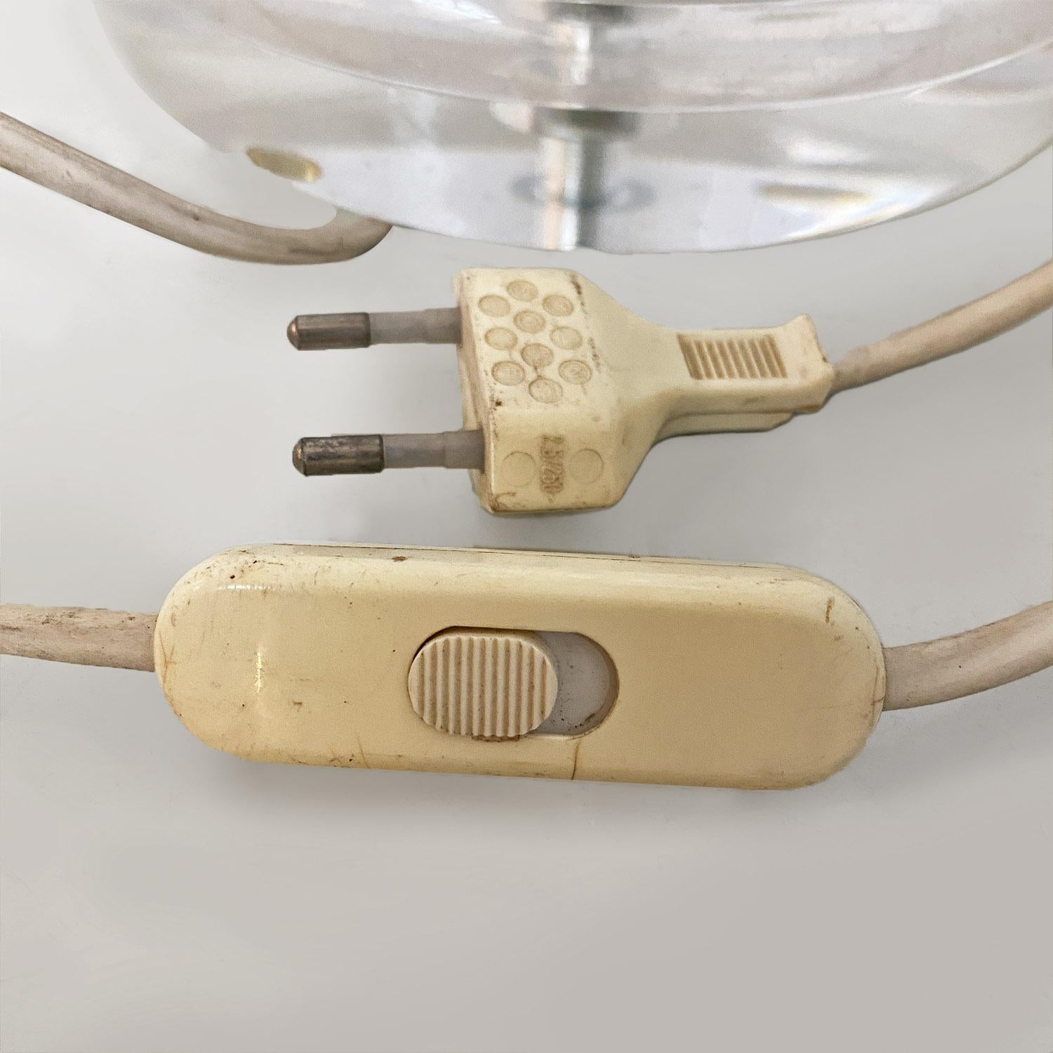 Italian modern plexiglass and brass table lamp with glossy white lampshade 1970s For Sale 3