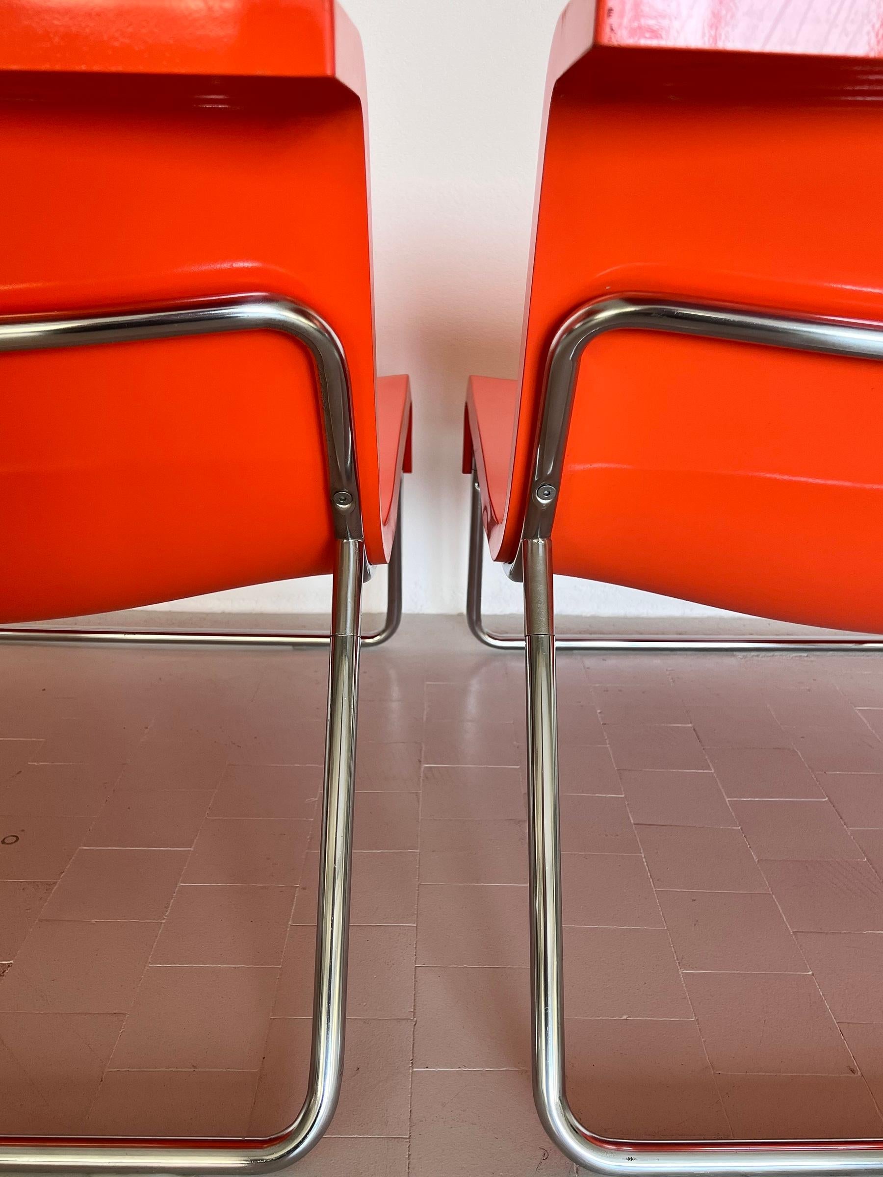 Italian Modern Pop Lounge Chairs in Orange by Piero Lissoni for Kartell, 1970s 9