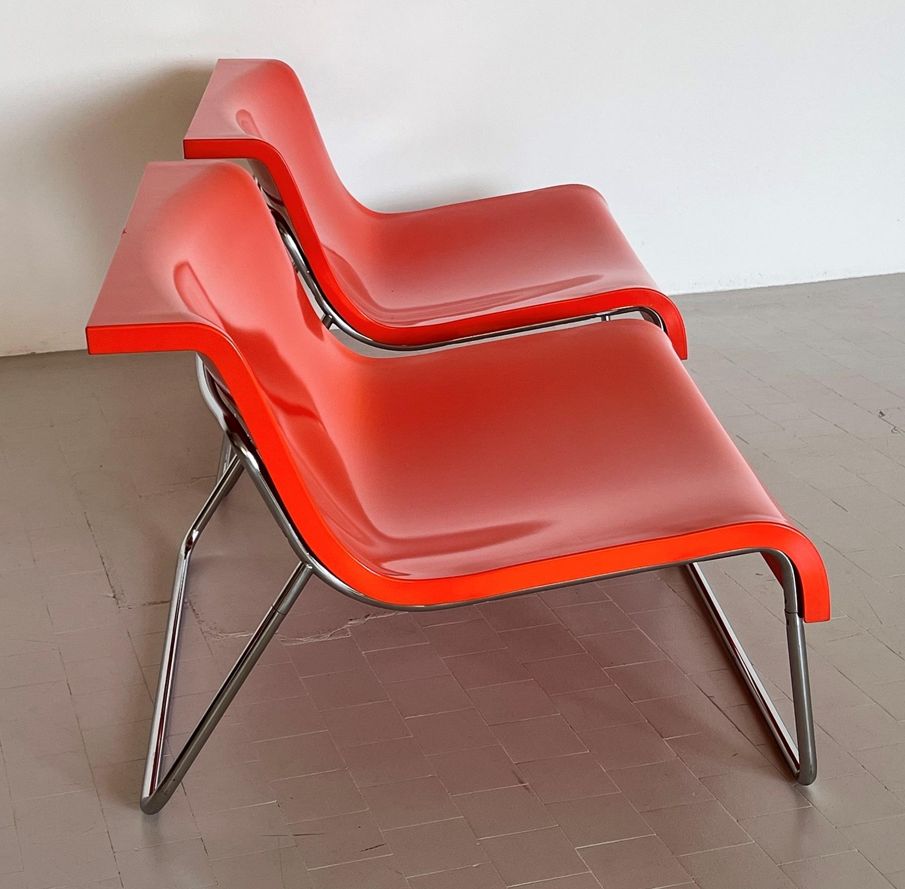 Italian Modern Pop Lounge Chairs in Orange by Piero Lissoni for Kartell, 1970s 12