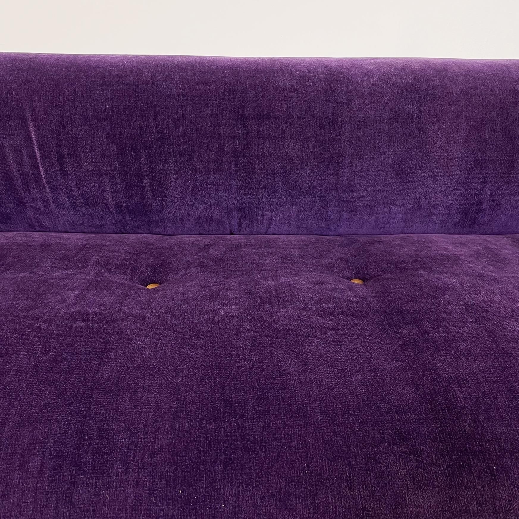 Italian Modern Purple Velvet Sofa Bed Anfibio by Becchi for Giovannetti, 1970s For Sale 6