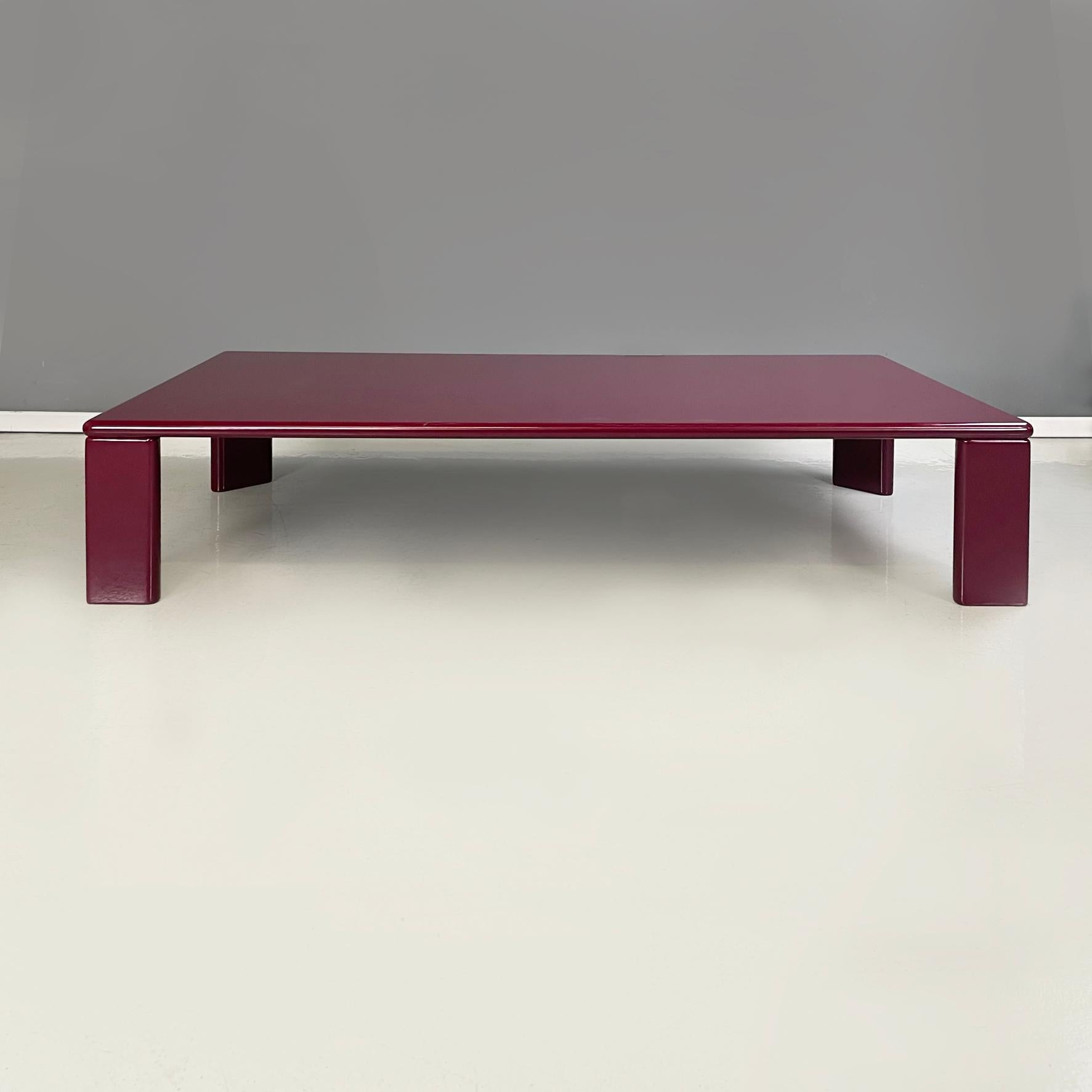 Lacquered Italian Modern purple Wooden Coffee Table Ming by Takahama for Gavina, 1980s