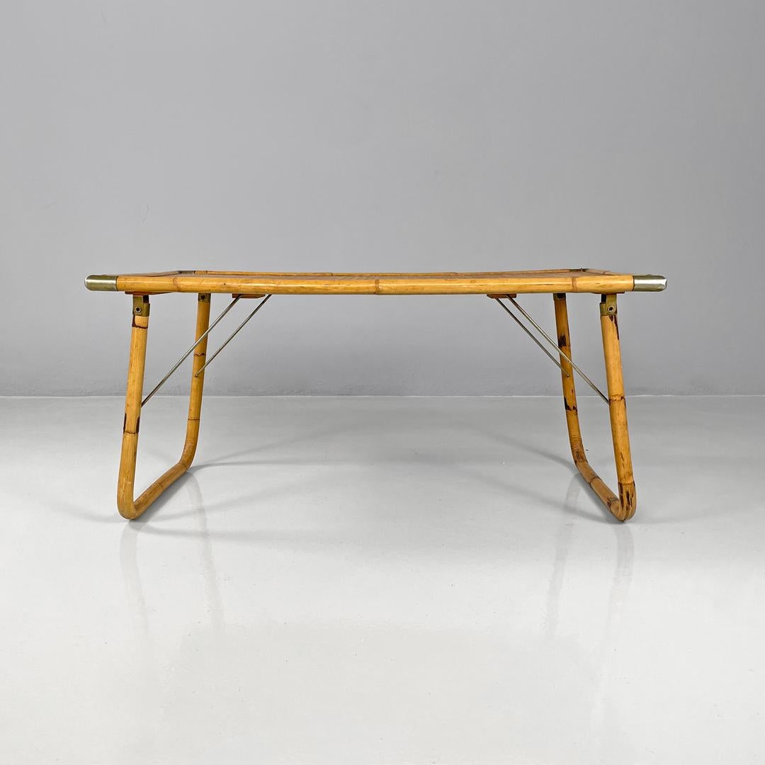 Late 20th Century Italian modern rattan and brass folding table by Dal Vera, 1970s For Sale