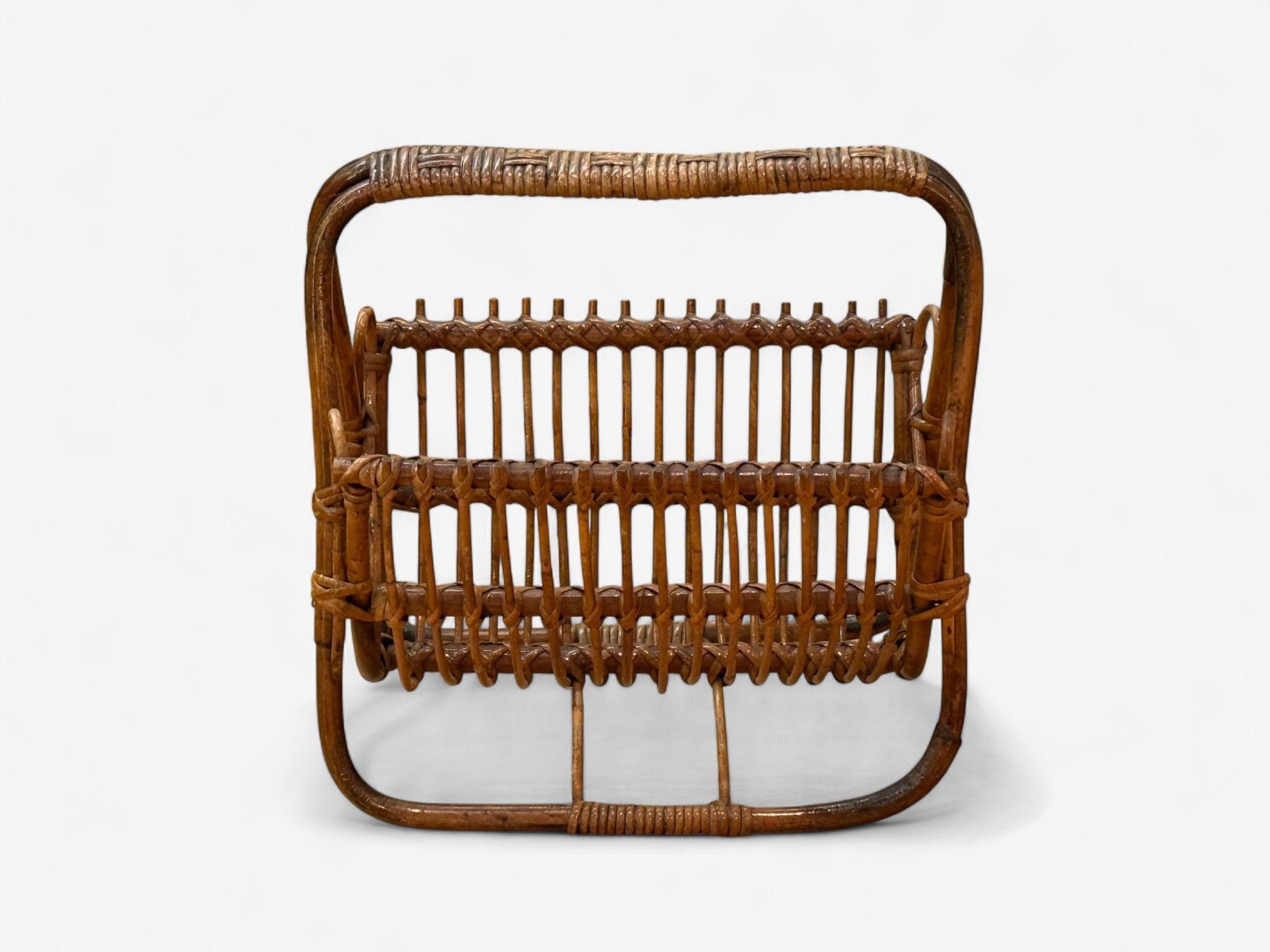 Mid-Century moderno Moderno italiano, rattan, bambù, canna, portariviste, Italia, anni '60 in vendita