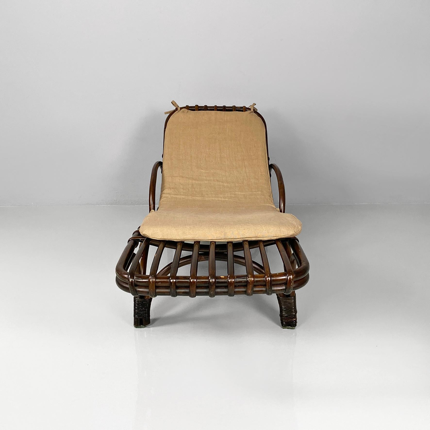 Italian modern rattan chaise longue or deckchair with cotton pillow, 1980s in vendita 10