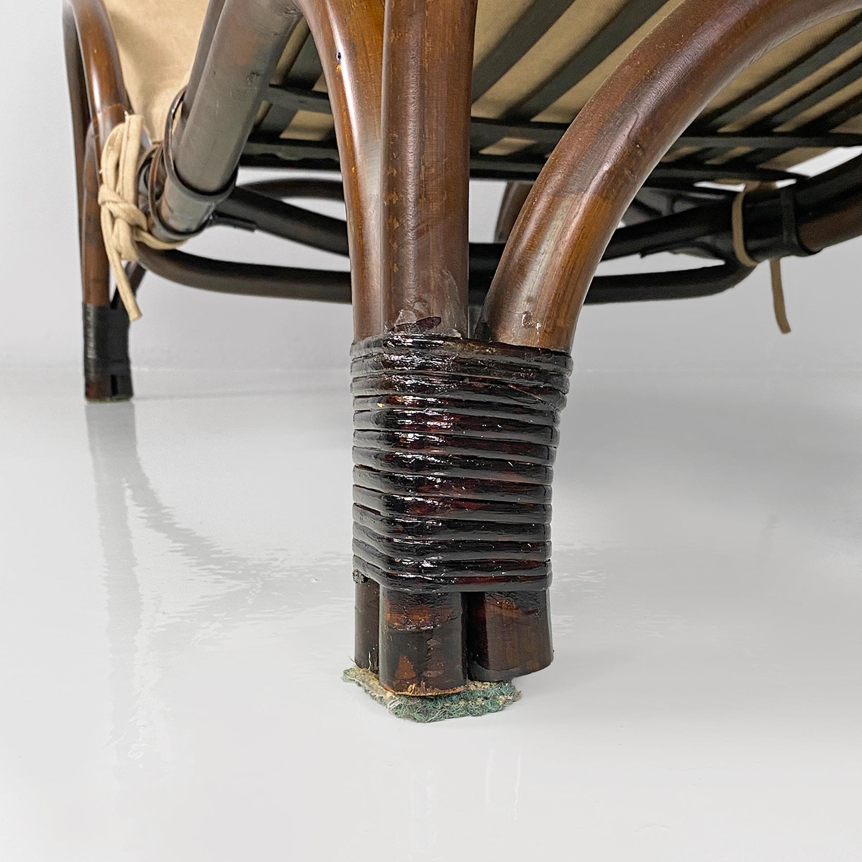 European Italian modern rattan chaise longue or deckchair with cotton pillow, 1980s in vendita