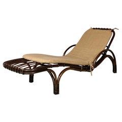 Italian modern rattan chaise longue or deckchair with cotton pillow, 1980s
