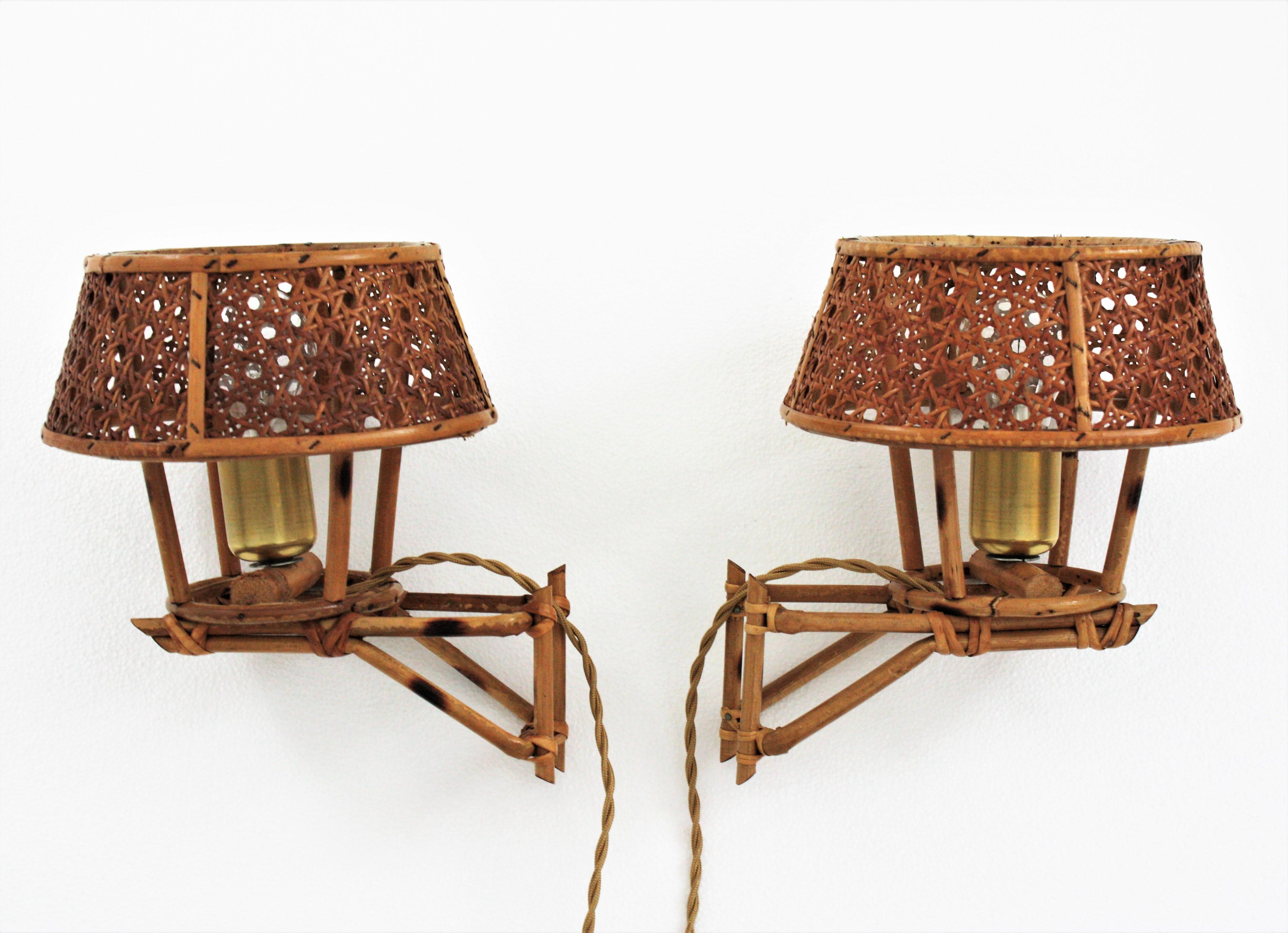 Italian Modern Rattan Wall Lights with Woven Wicker Shades In Good Condition In Barcelona, ES