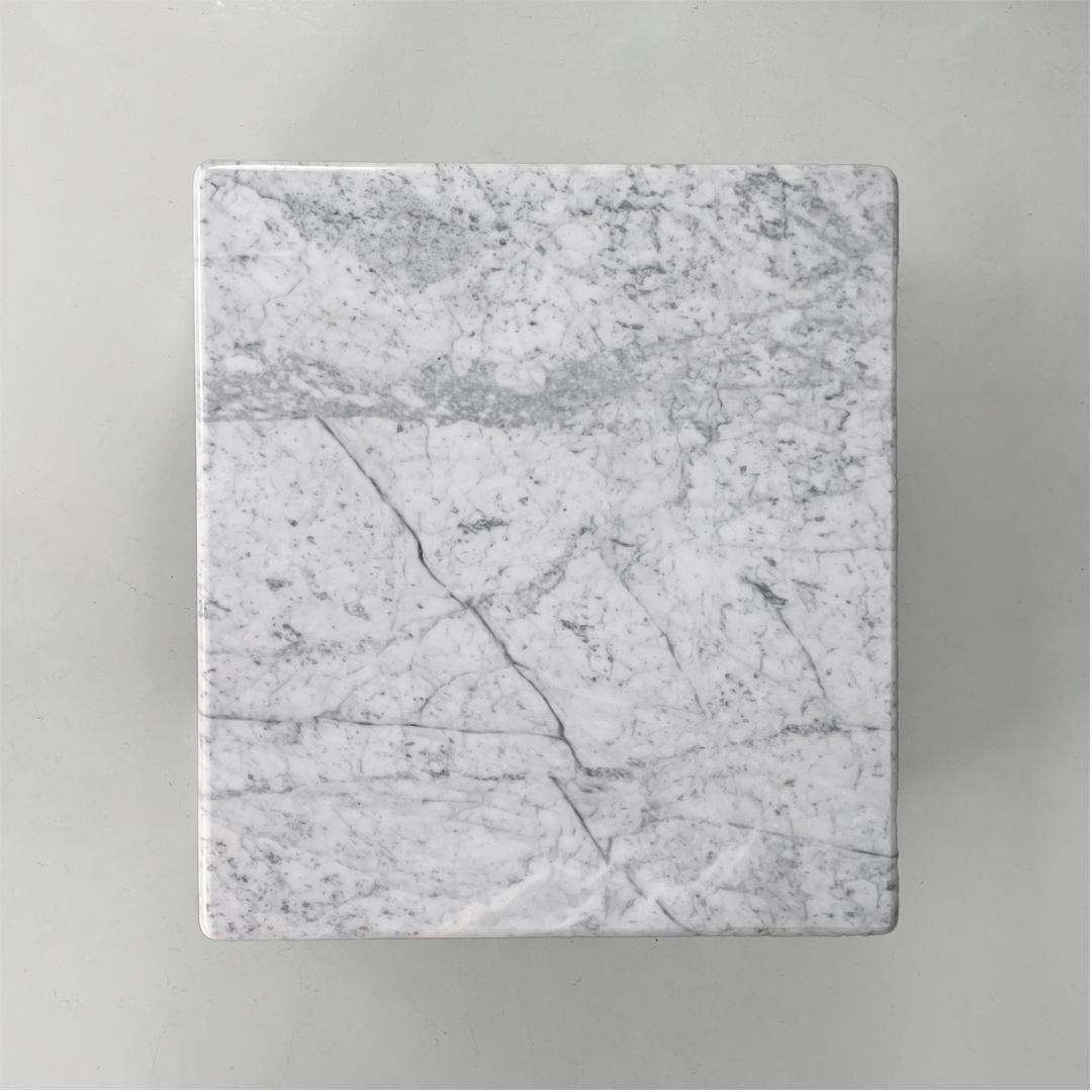 Italian modern rectangular coffe table in white marble by Carlo Scarpa, 1980s en venta 12