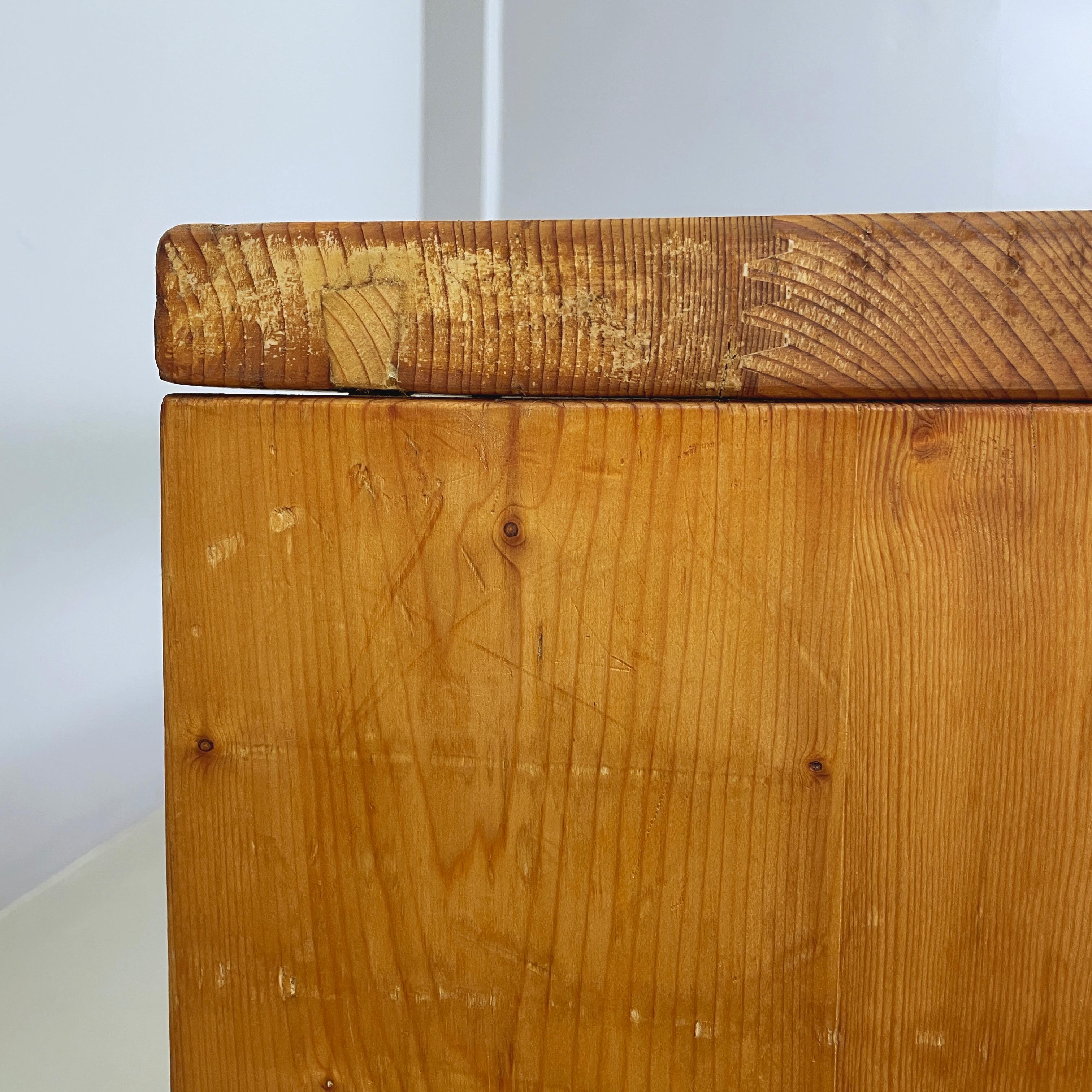 Wood Italian modern Rectangular console table in wood, 1970s For Sale