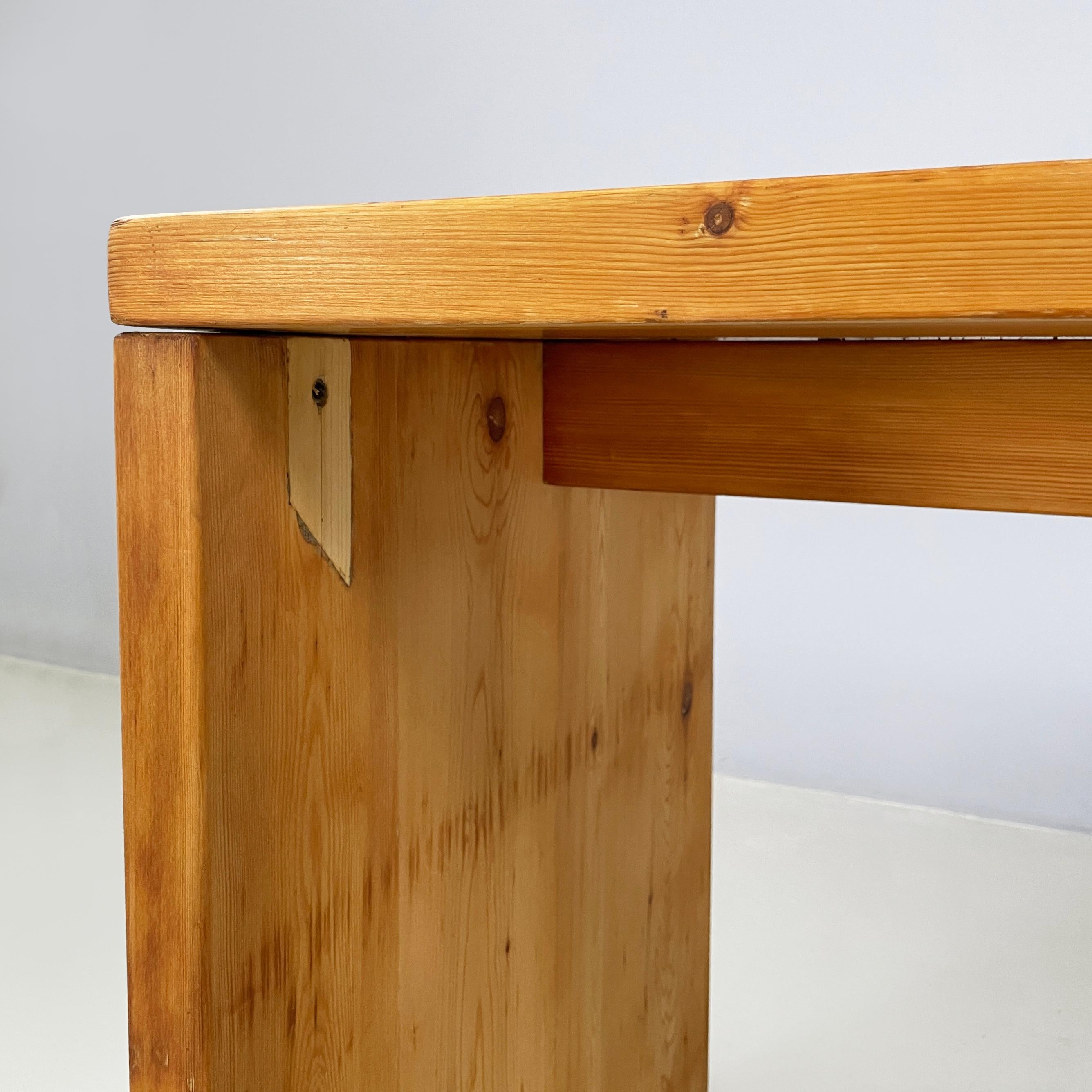 Italian modern Rectangular console table in wood, 1970s For Sale 1