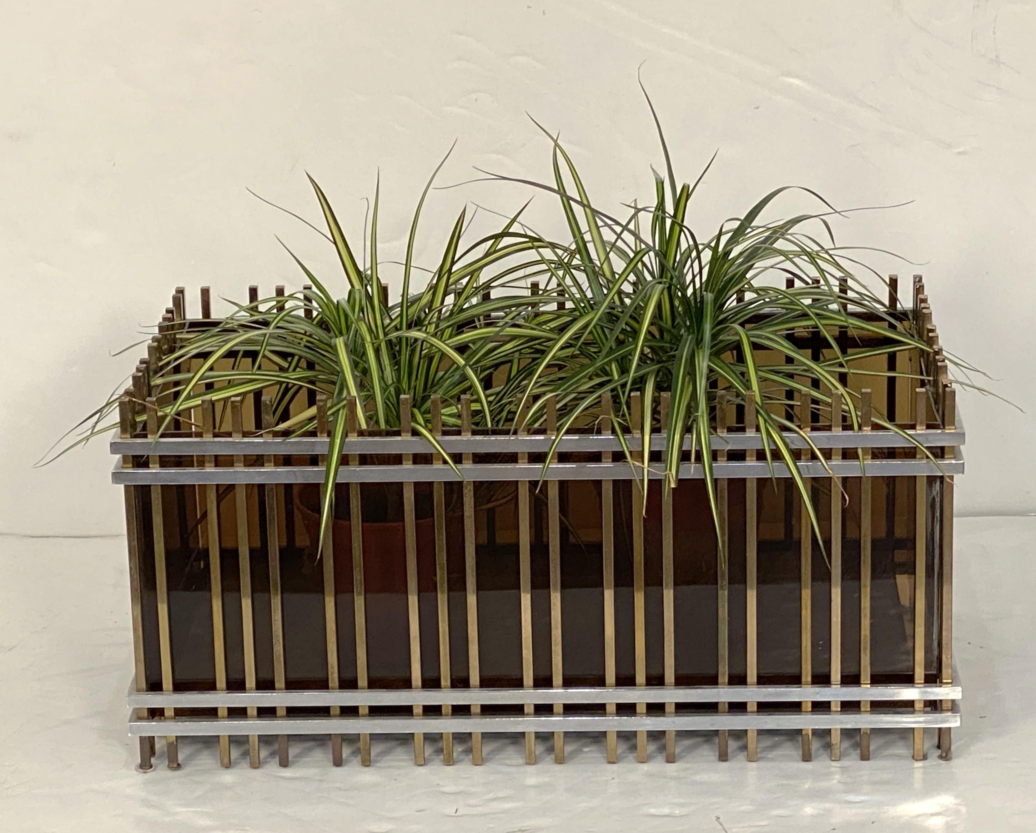 Italian Modern Rectangular Planter Box or Fioriera of Brass and Chrome In Good Condition For Sale In Austin, TX