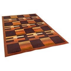 Tappeto italiano moderno rettangolare con decorazioni geometriche marroni e arancioni anni '70