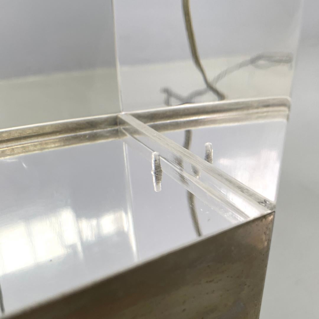 Italian modern rectangular table lamp in metal and transparent plexiglass, 1970s For Sale 5