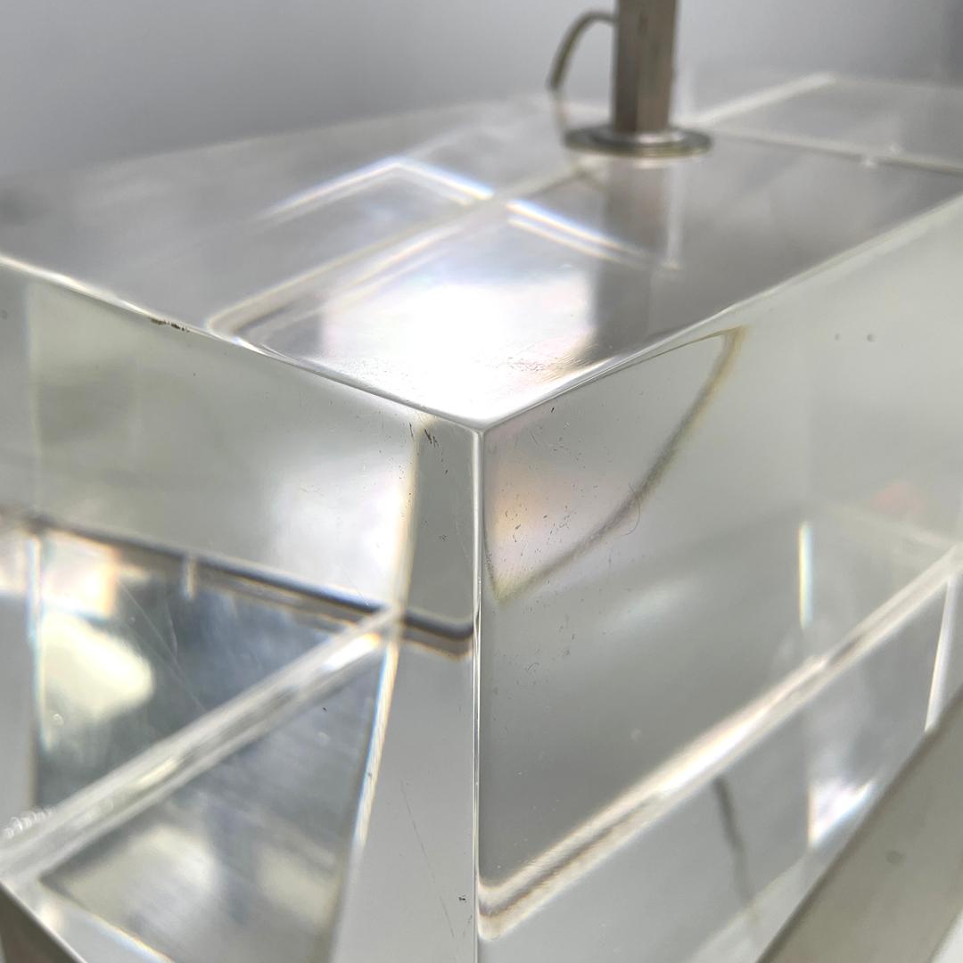 Italian modern rectangular table lamp in metal and transparent plexiglass, 1970s For Sale 10