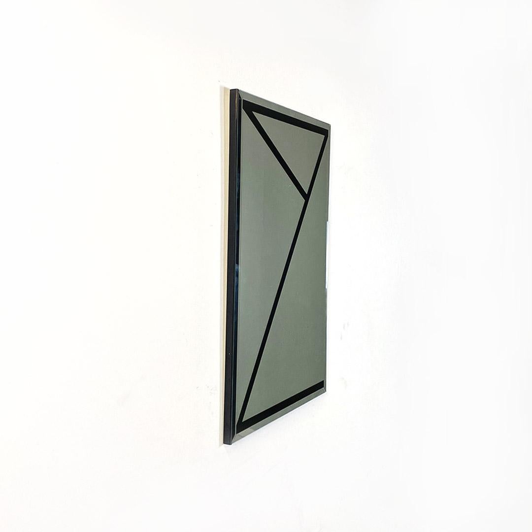 Italian Modern Rectangular Wall Mirror with Black Geometric Motif, 1980s In Good Condition For Sale In MIlano, IT