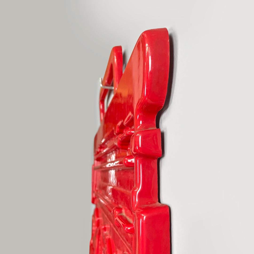 Enseigne publicitaire italienne moderne rouge Valentine Ettore Sottsass pour Olivetti 1970 en vente 4