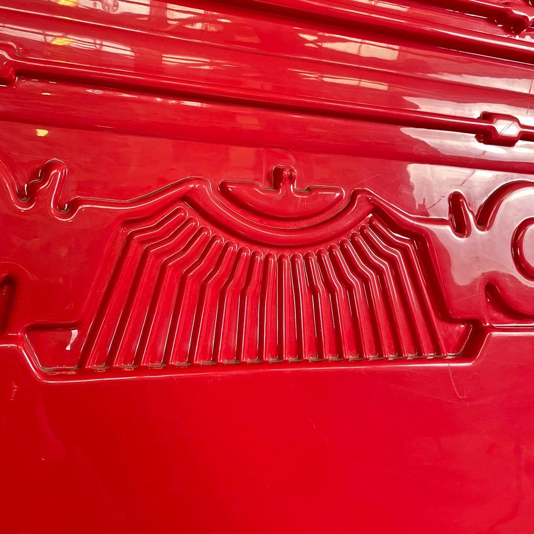 Enseigne publicitaire italienne moderne rouge Valentine Ettore Sottsass pour Olivetti 1970 en vente 7