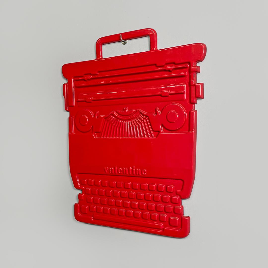 Italian Enseigne publicitaire italienne moderne rouge Valentine Ettore Sottsass pour Olivetti 1970 en vente