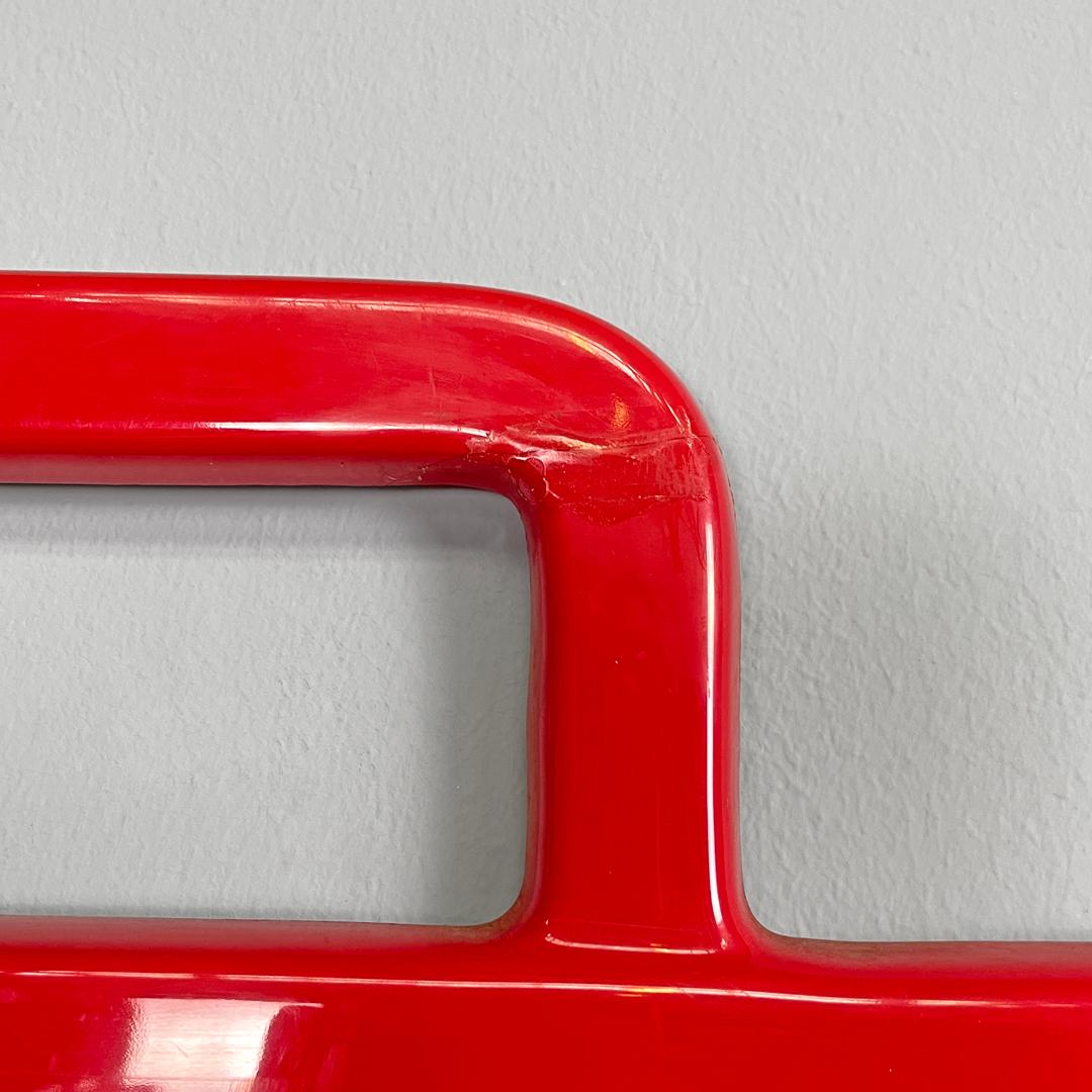 Enseigne publicitaire italienne moderne rouge Valentine Ettore Sottsass pour Olivetti 1970 en vente 1