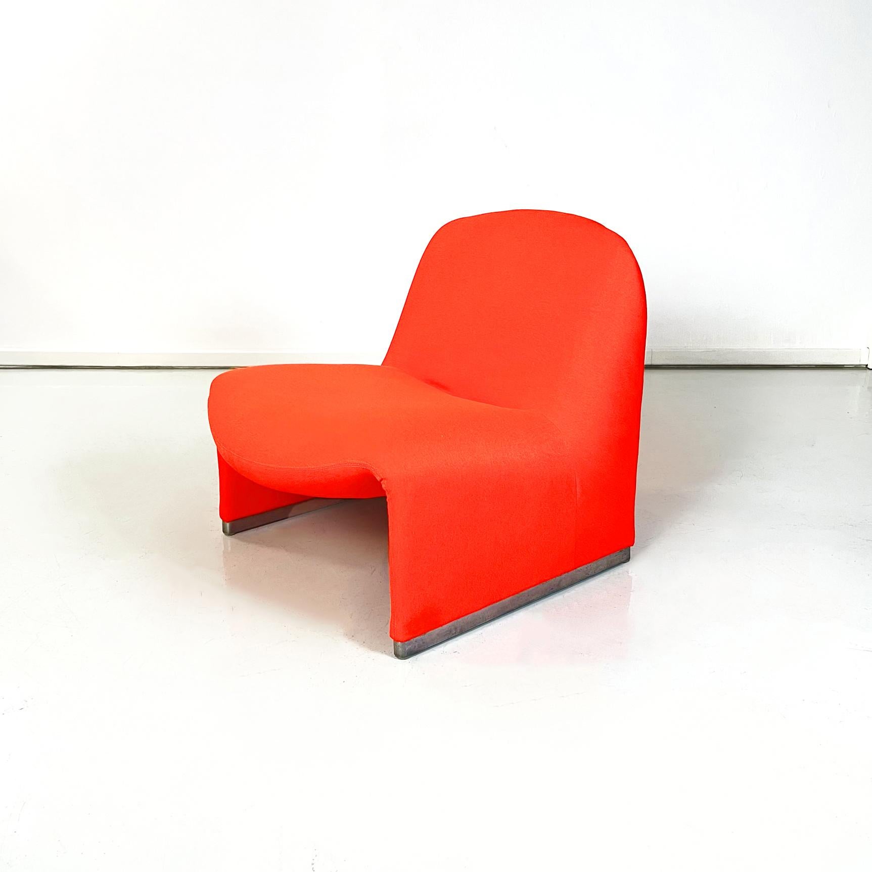 Italian modern Red chairs mod. Alky by Giancarlo Piretti for Anonima Castelli, 1970s
Pair of armchairs mod. Alky fully padded and covered in very bright red-orange fabric. The two legs have metal feet.
Produced by Anonima Castelli in 1970s and