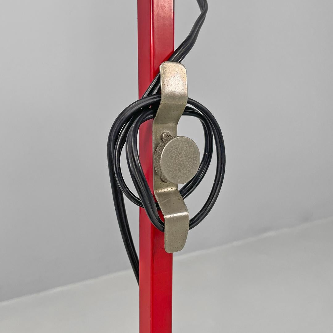 Moderne italienische moderne rote Stehlampe Toio von Castiglioni für Flos, 1970er Jahre im Angebot 8