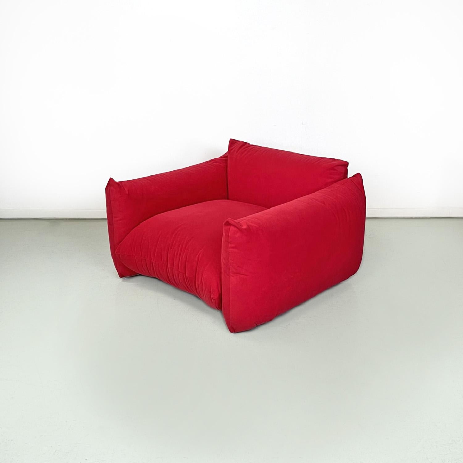 Italian modern red living room Marenco by Mario Marenco for Arflex, 1970s In Good Condition For Sale In MIlano, IT