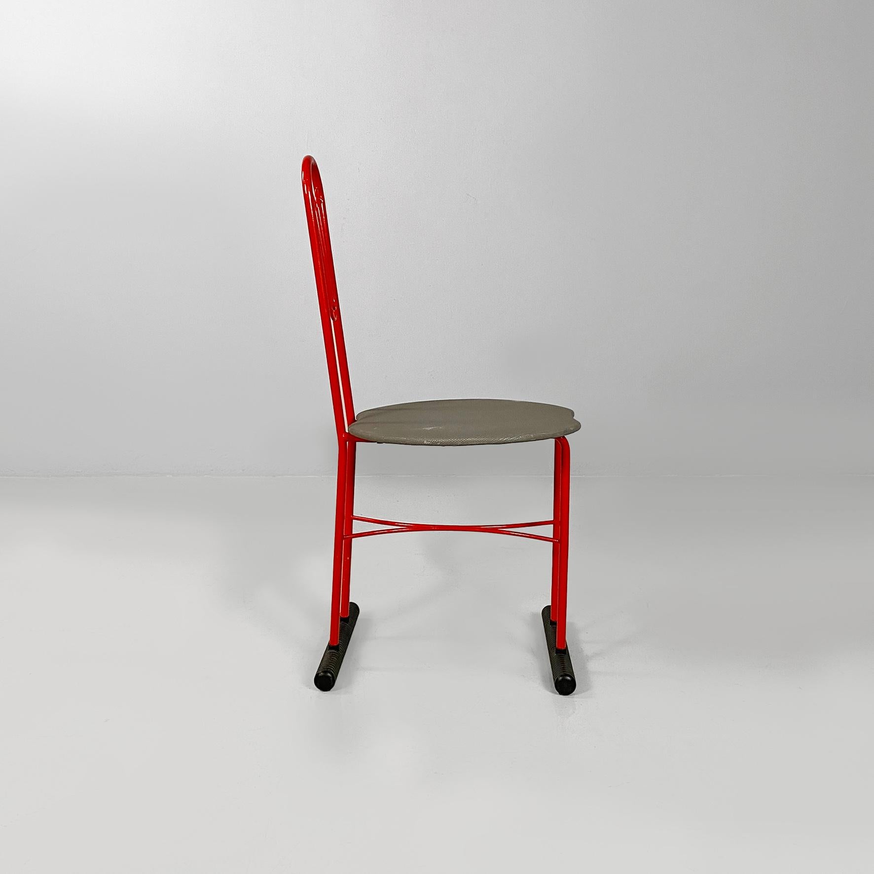 Sedia moderna italiana Aloha in metallo rosso e tessuto grigio di Molteni e Consonni, anni '80 8