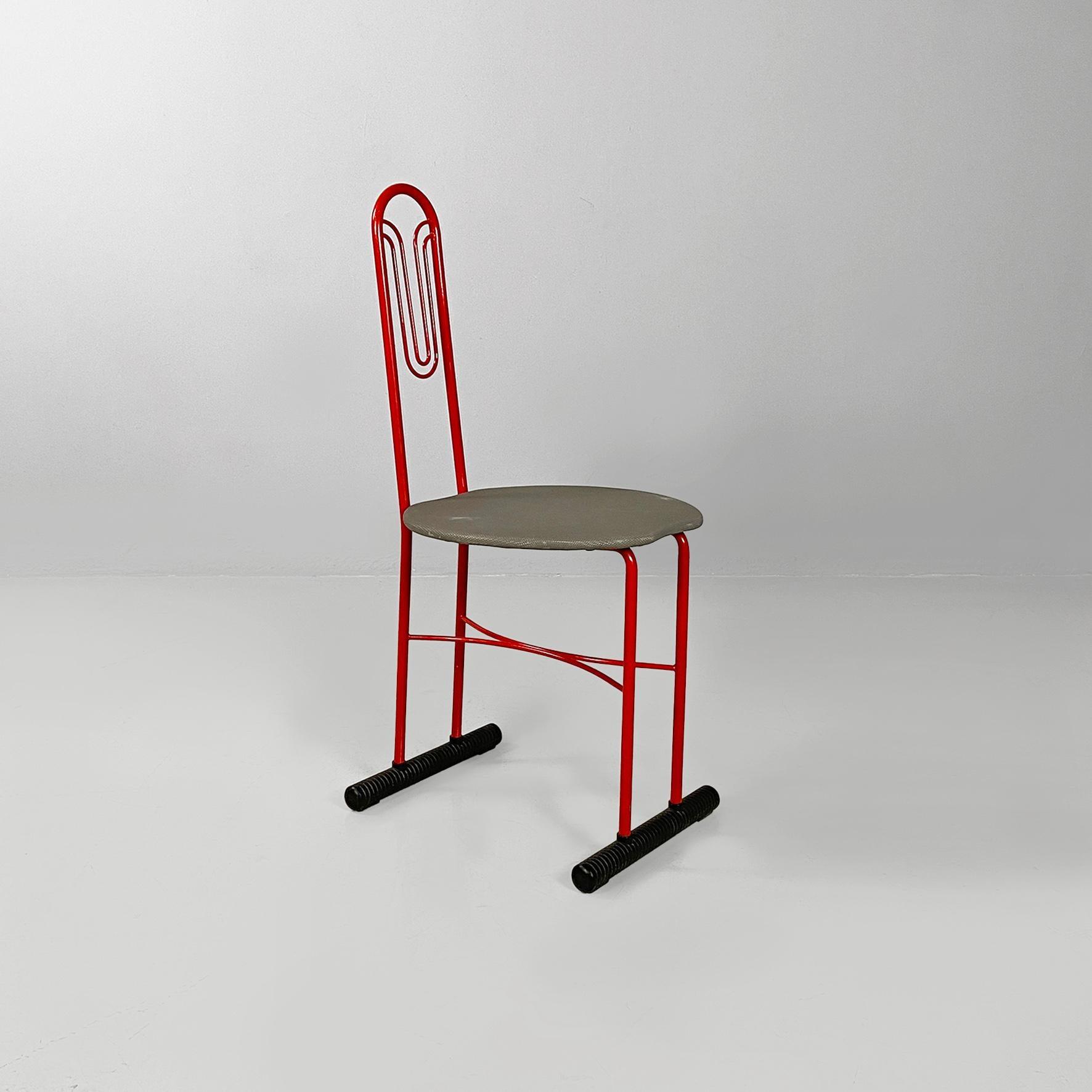 Sedia moderna italiana Aloha in metallo rosso e tessuto grigio di Molteni e Consonni, anni '80 9