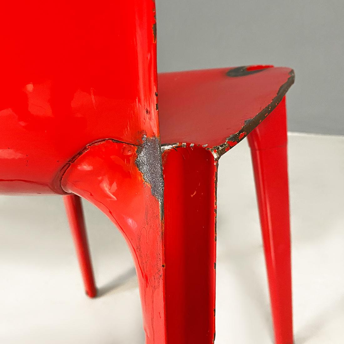 Italian Modern Red Metal Lamda Chair by Marco Zanuso and Richard Sapper, 1970s In Fair Condition In MIlano, IT