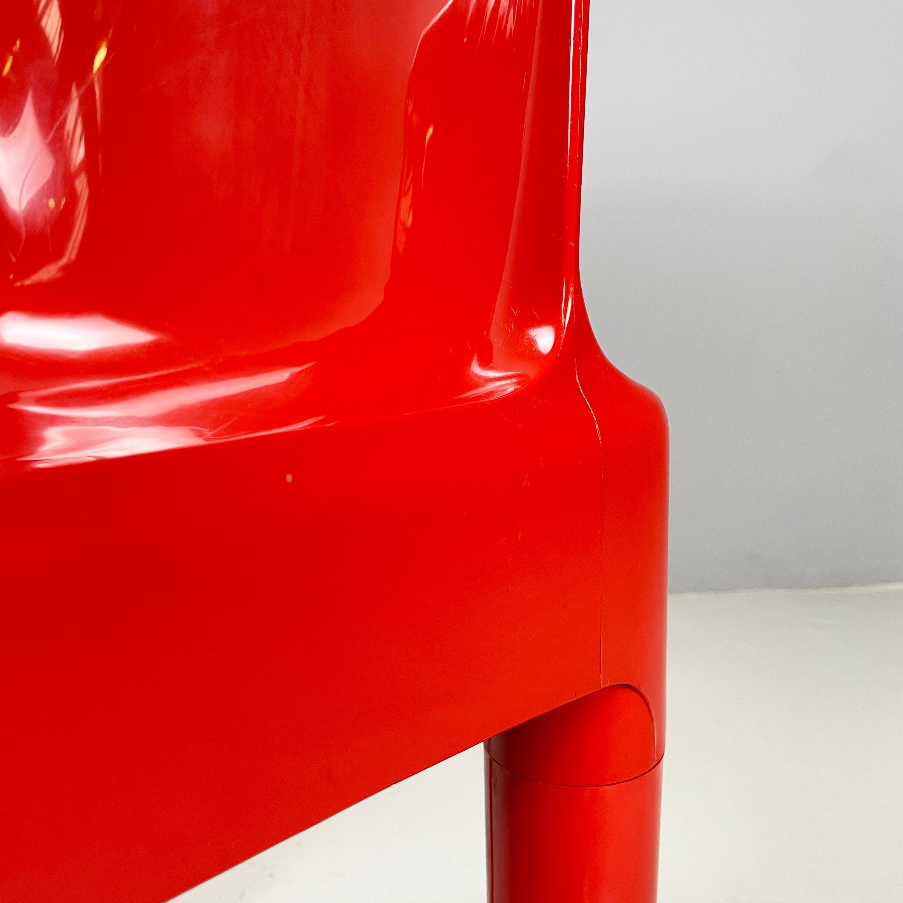 Italian modern red plastic chairs 1050 by Marcello Siard for Longato, 1970s For Sale 7