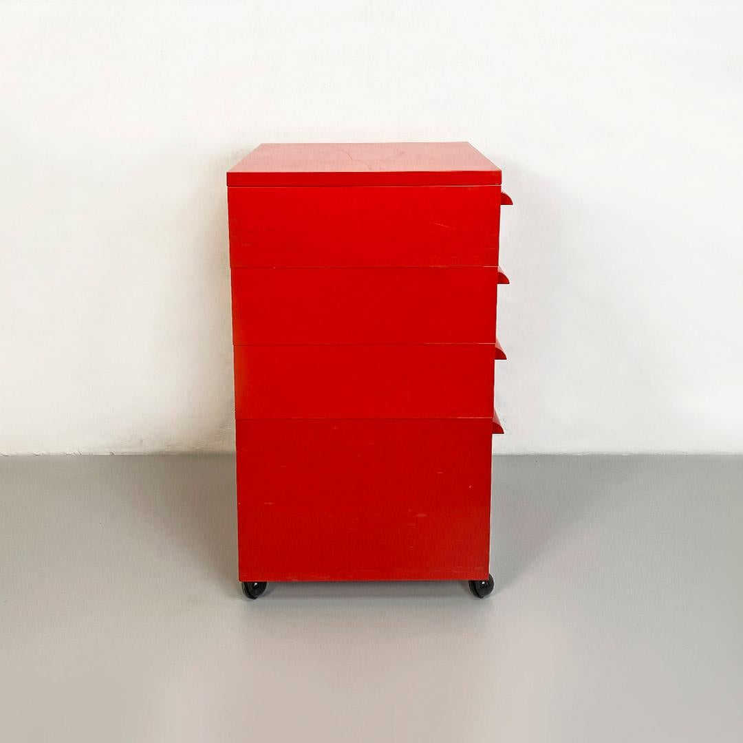 Moderne Commode modulaire moderne italienne en plastique rouge 4602 de Fussel Kartell, 1970 en vente