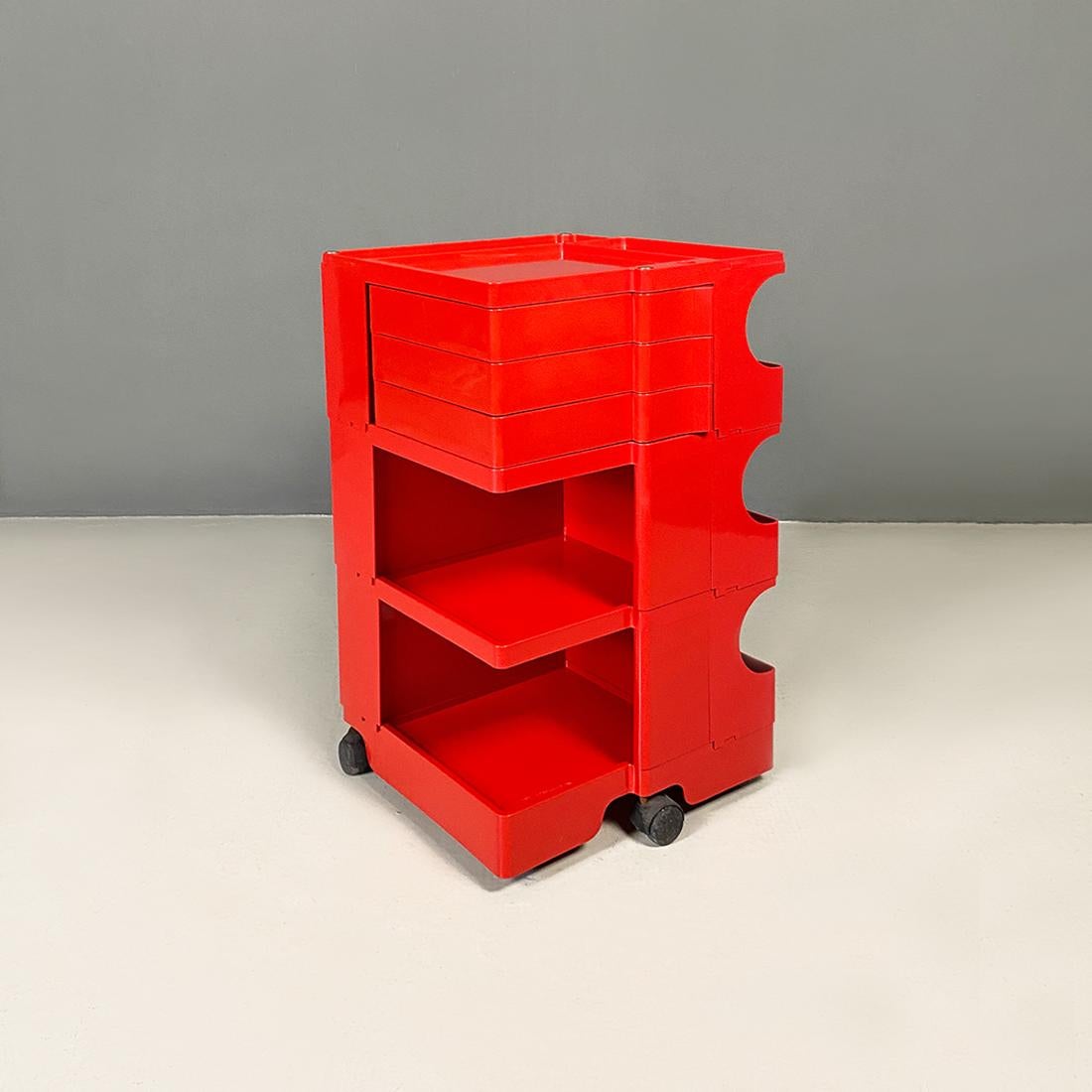 Italian Modern Red Plastic Storage Trolley Boby Joe Colombo for Bieffeplast 1968 In Good Condition In MIlano, IT