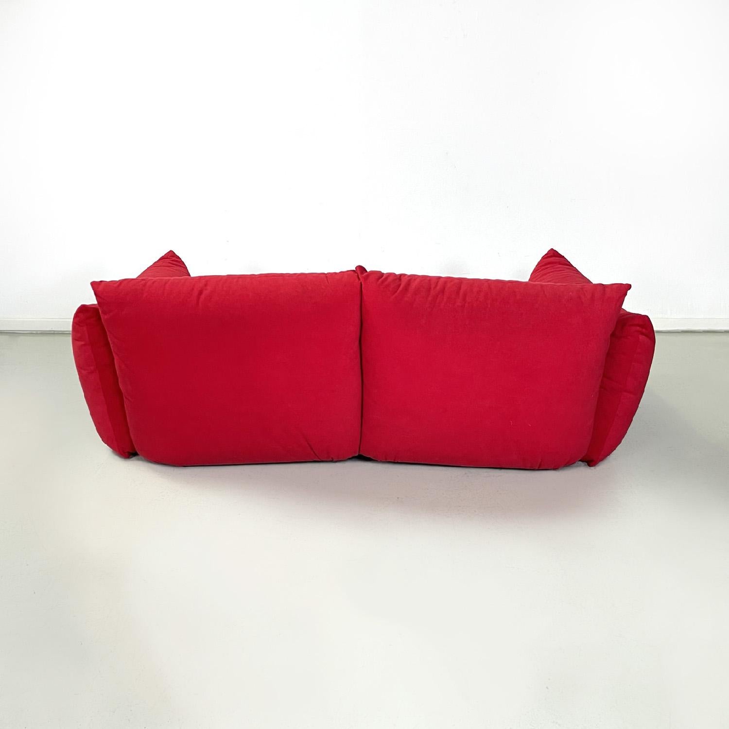 Modern Italian modern red sofas Marenco by Mario Marenco for Arflex, 1970s For Sale