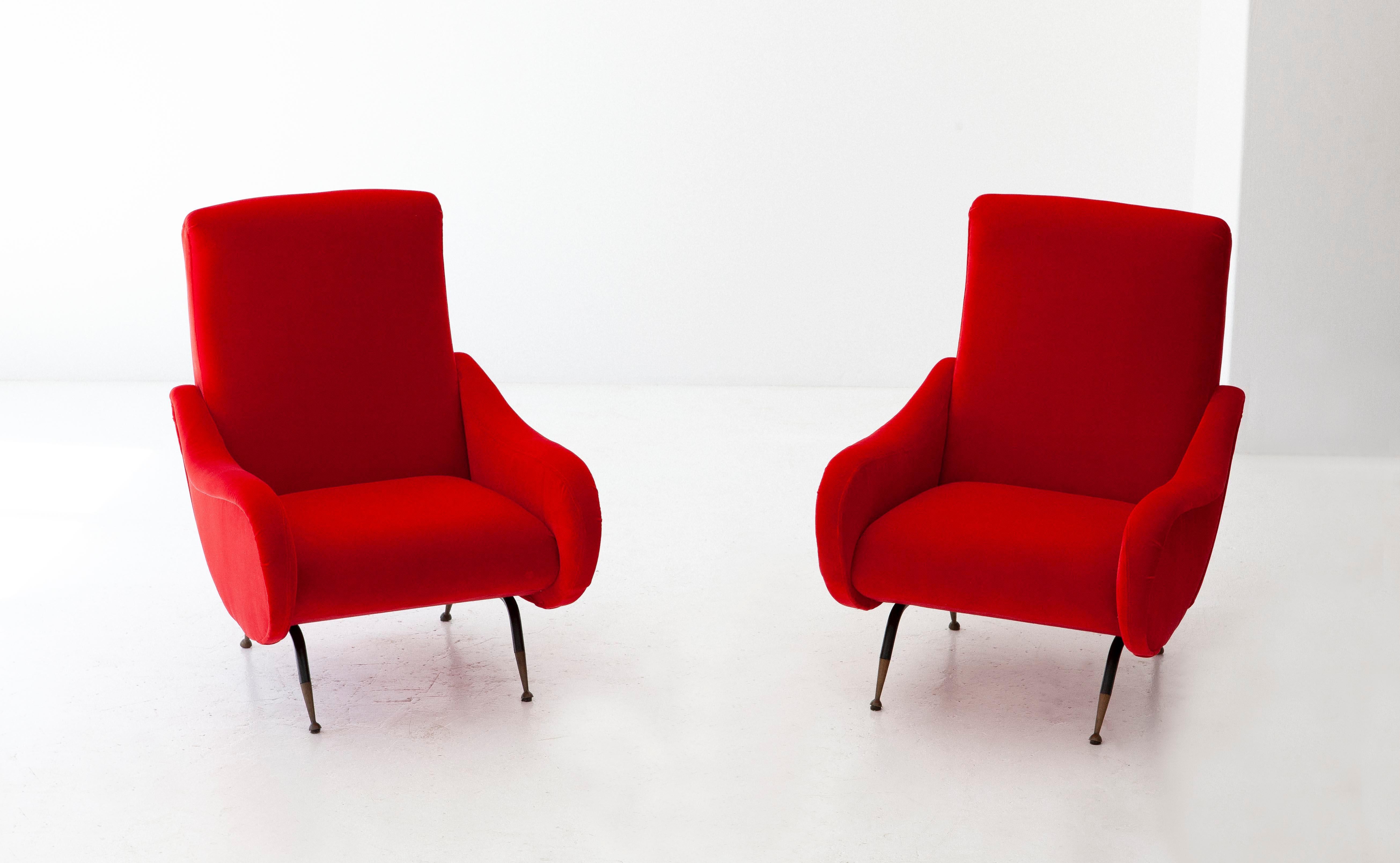 Italian Modern Red Velvet Armchairs, 1950s In Excellent Condition In Rome, IT