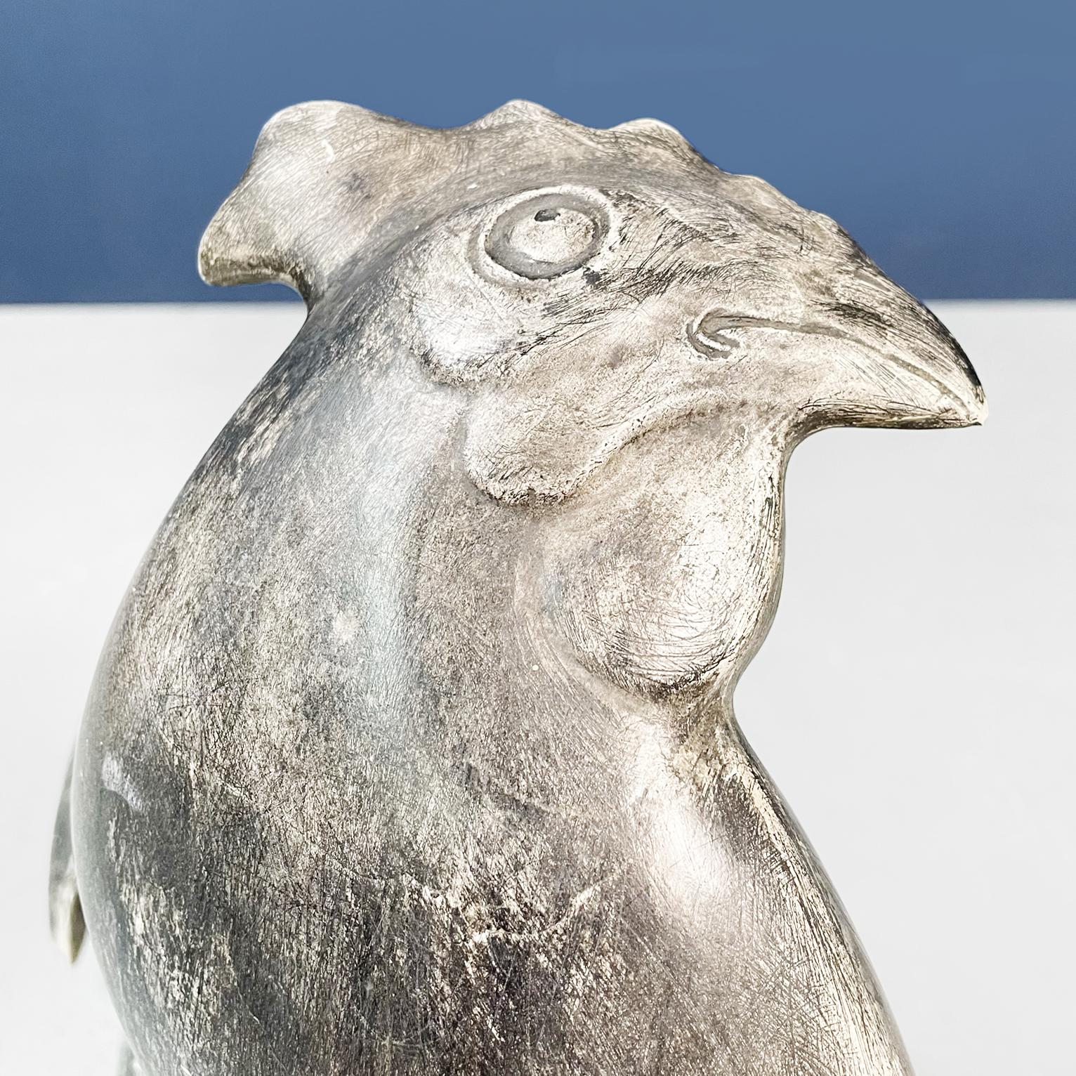 Italian Modern Rooster Statue in Grey Ceramic and Wood, 1980s For Sale 3