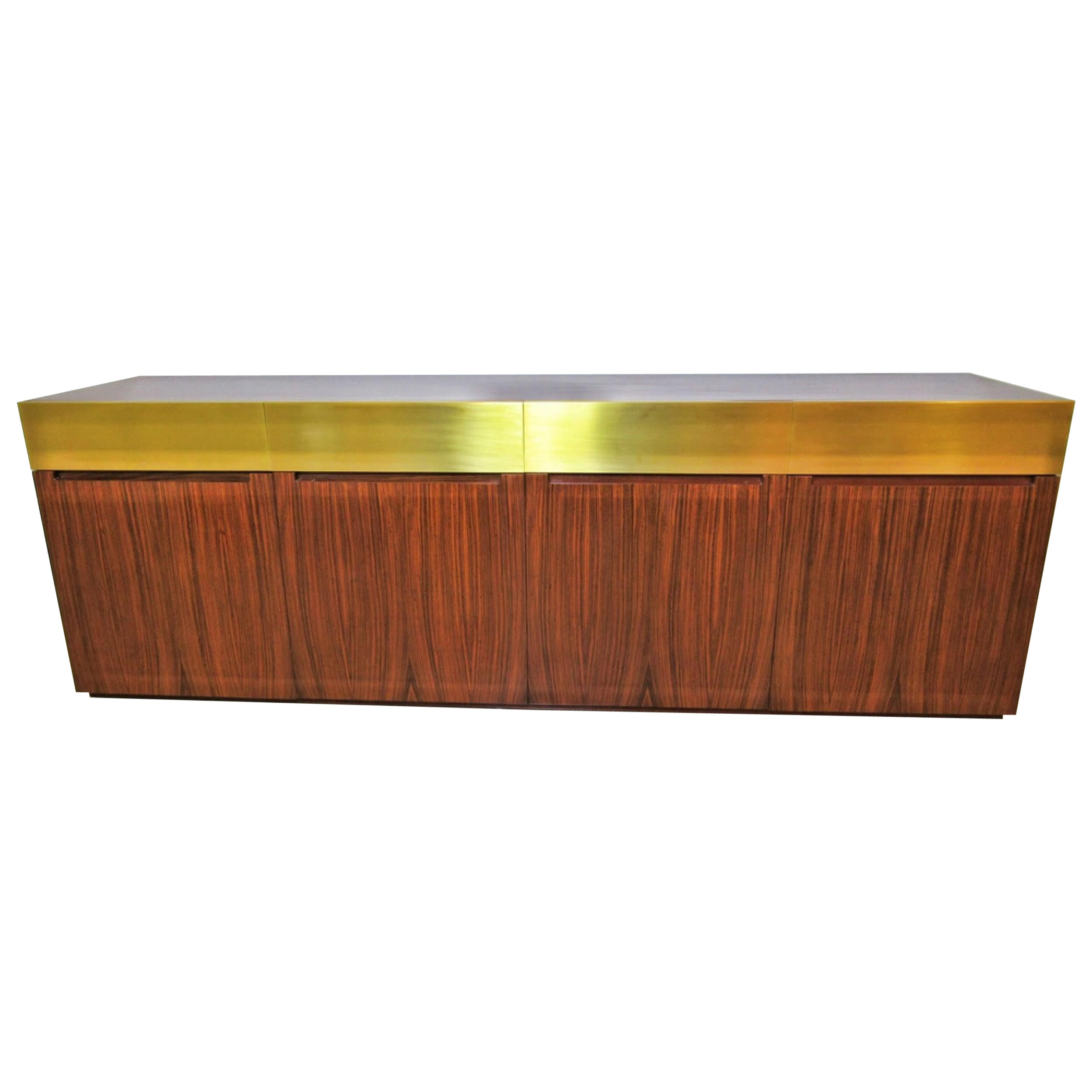 Credenza moderna italiana in palissandro e ottone
