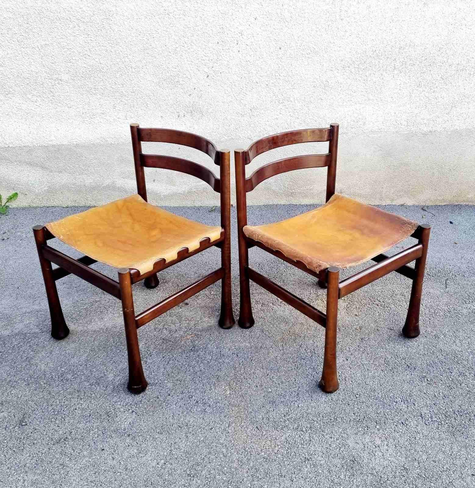 Italian Modern Rosewood and Leather Dining Chairs, Design Luciano Frigerio, 70s For Sale 6