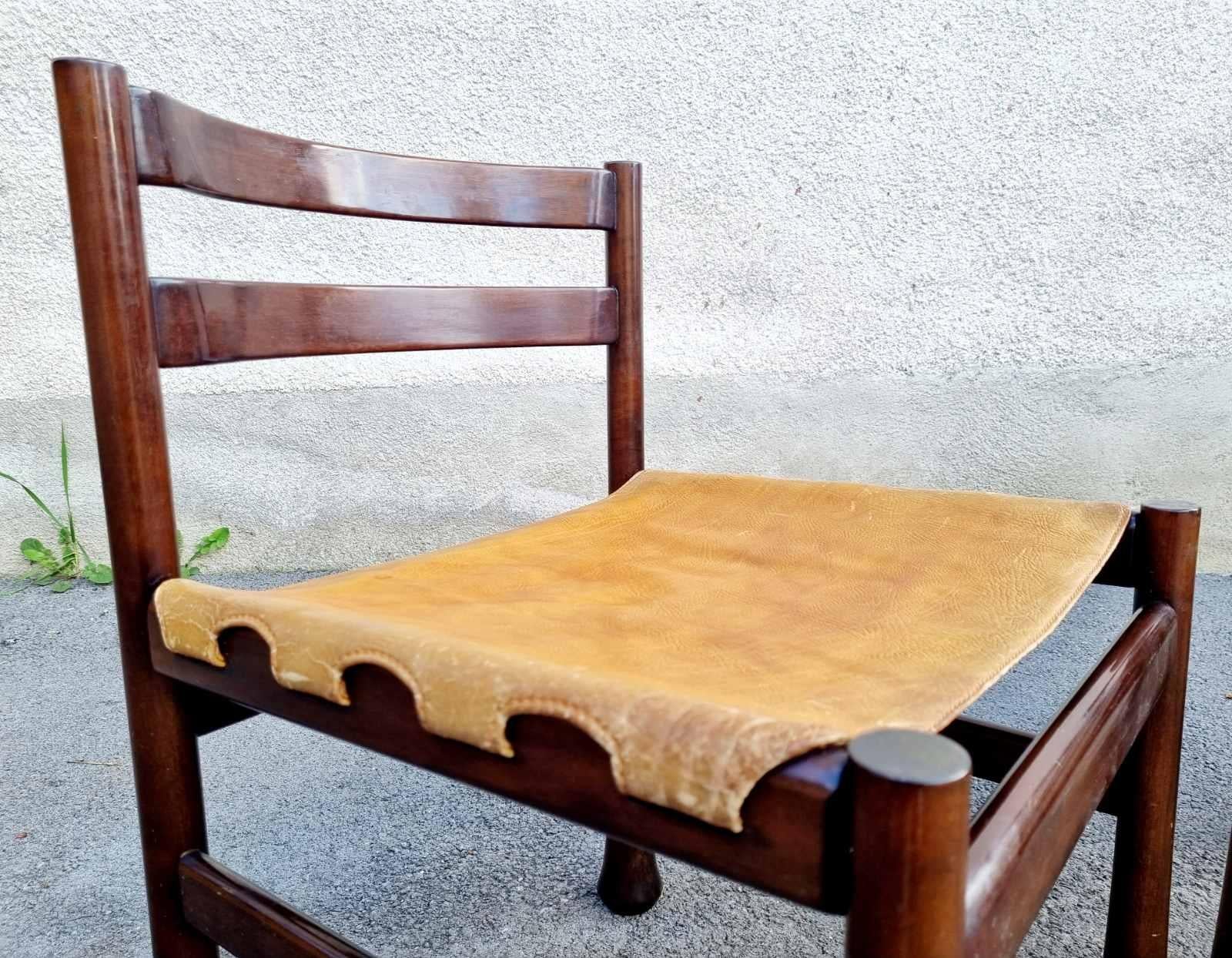 Italian Modern Rosewood and Leather Dining Chairs, Design Luciano Frigerio, 70s For Sale 9