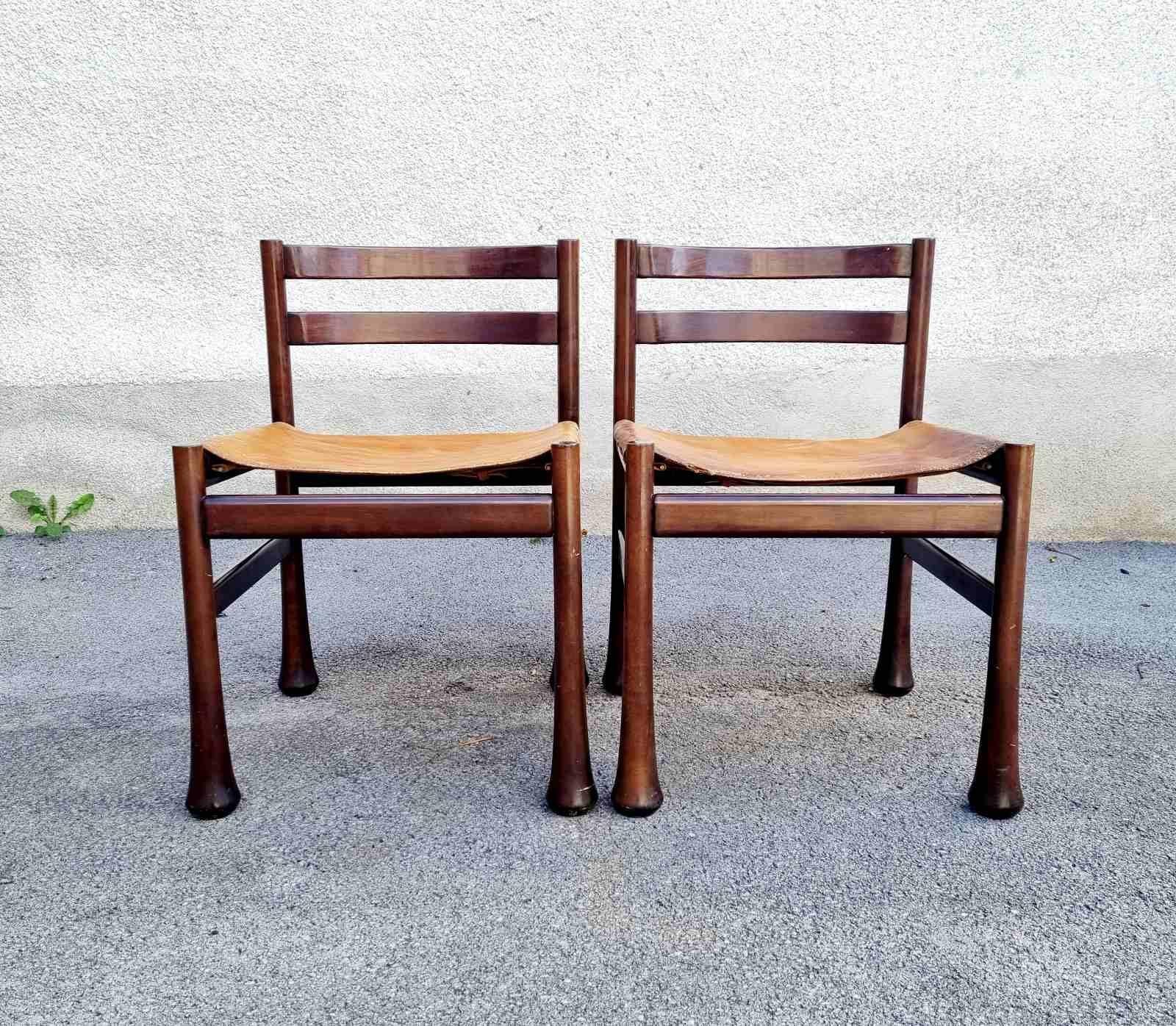 Late 20th Century Italian Modern Rosewood and Leather Dining Chairs, Design Luciano Frigerio, 70s For Sale